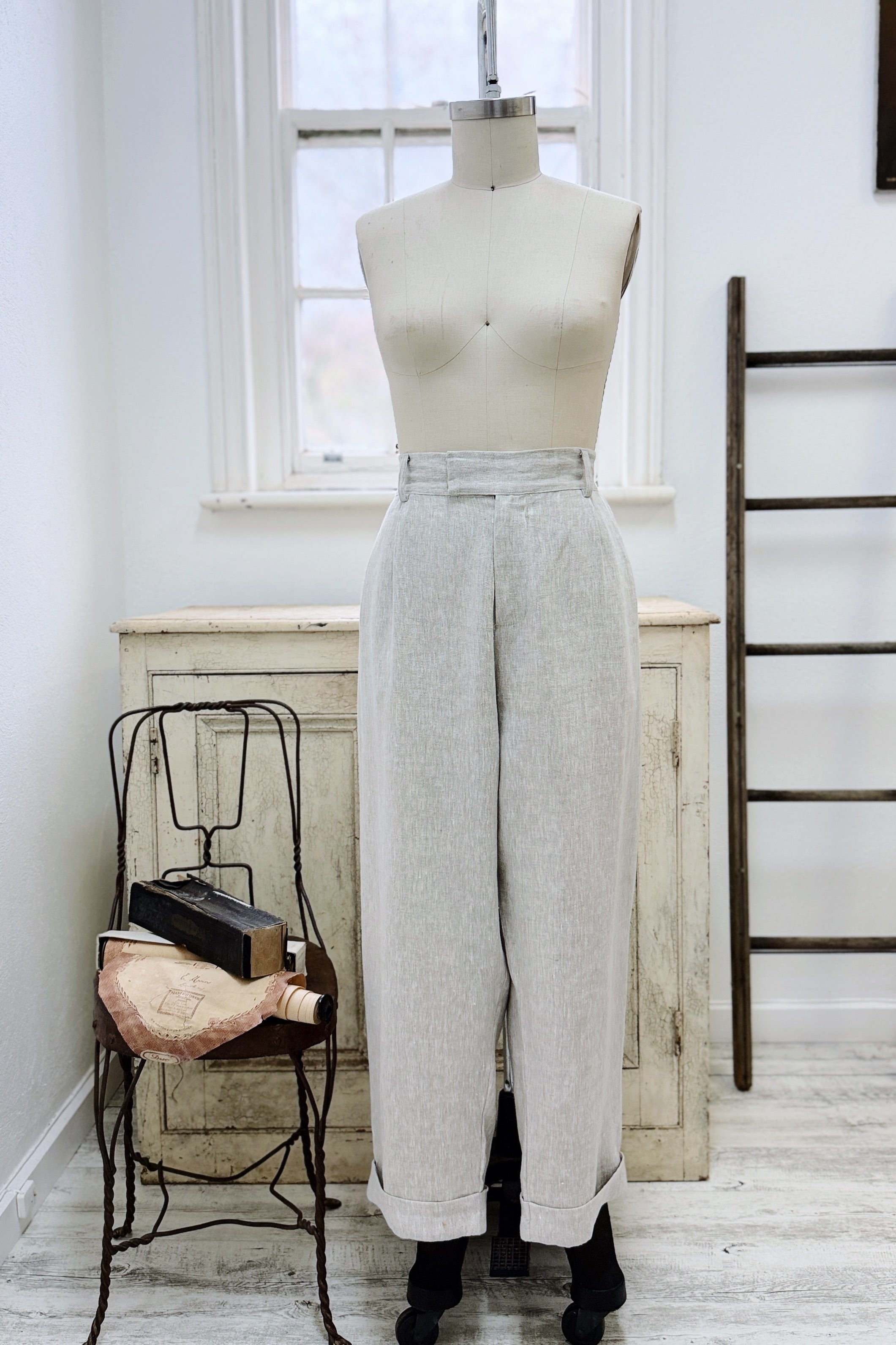 GW | Charlie Pant | Neutral | M