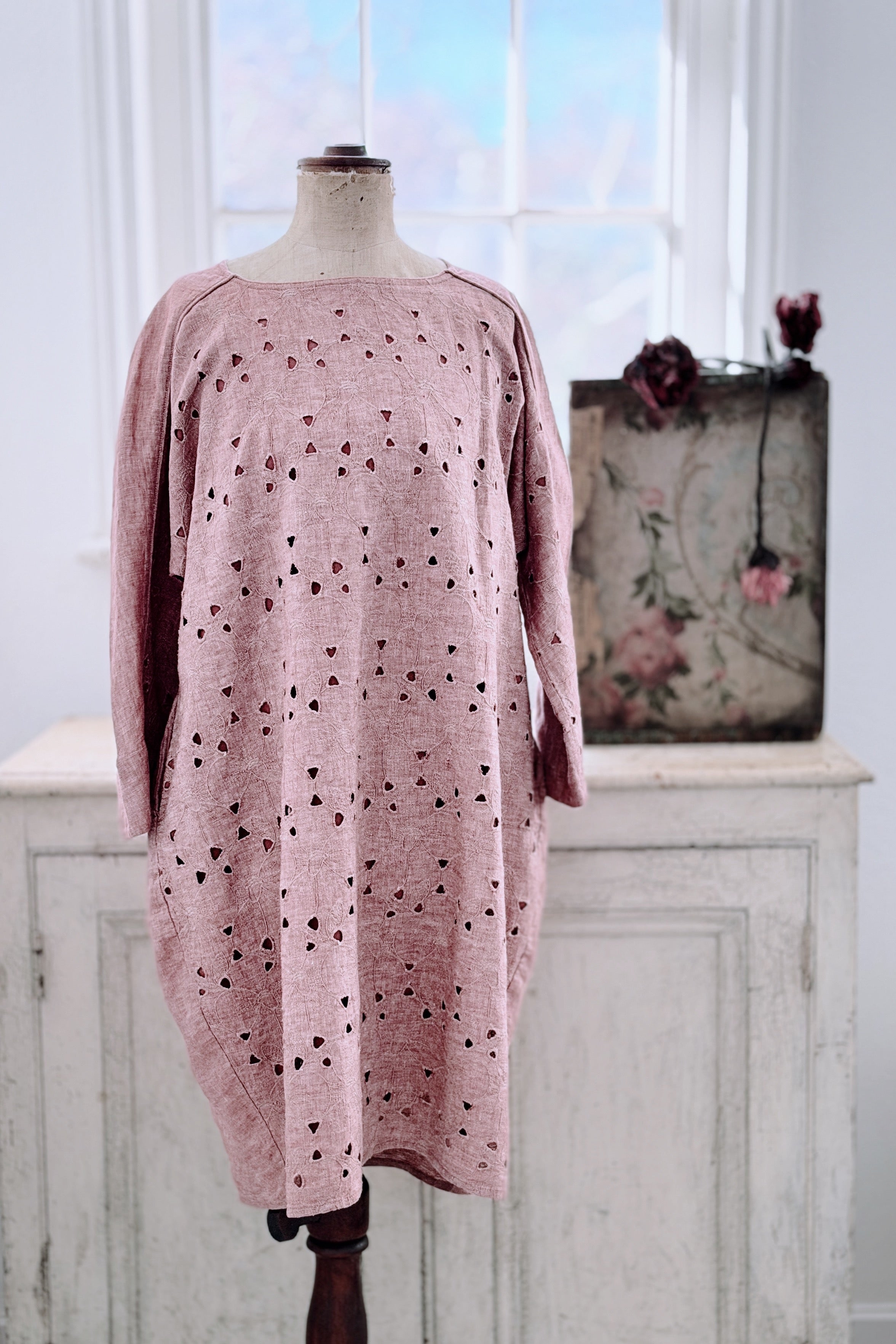 GW | Amelia Dress | Rosewood Broderie | M