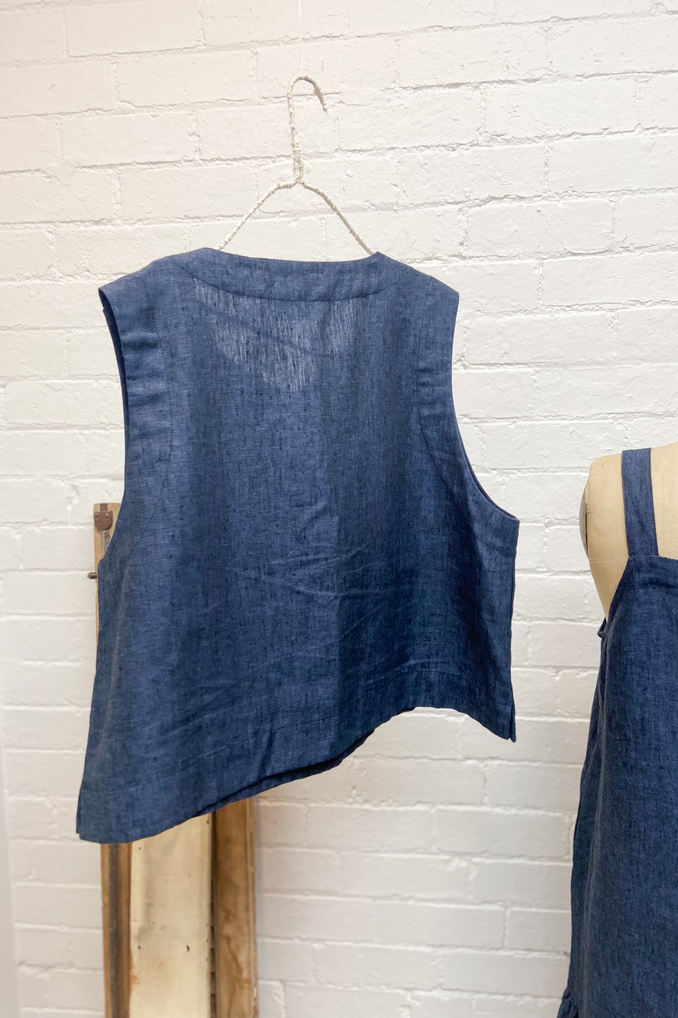 GW | Shelby Vest | Navy | XL