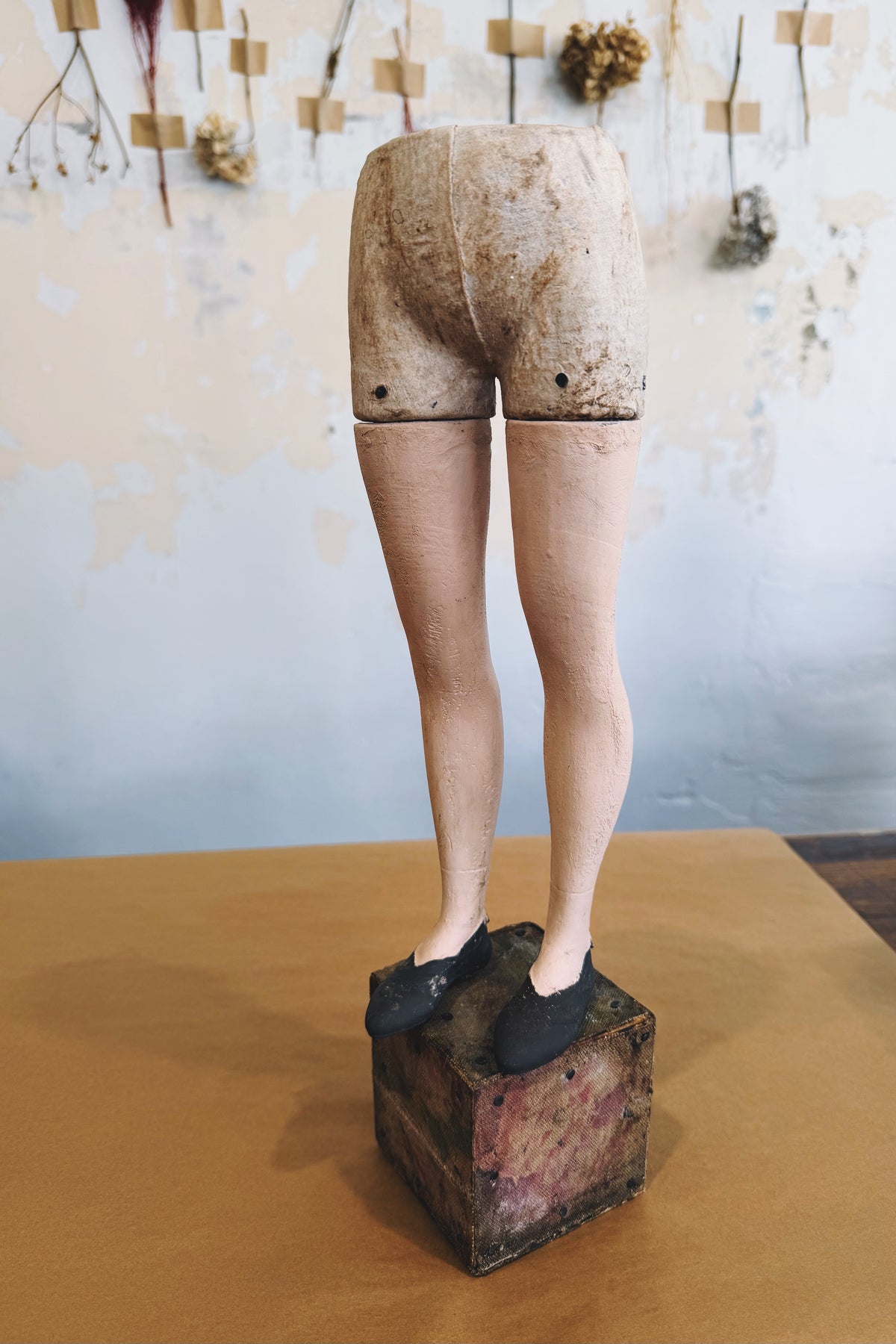 Rabbit Hole | Mannequinn Legs | Isabel | Large