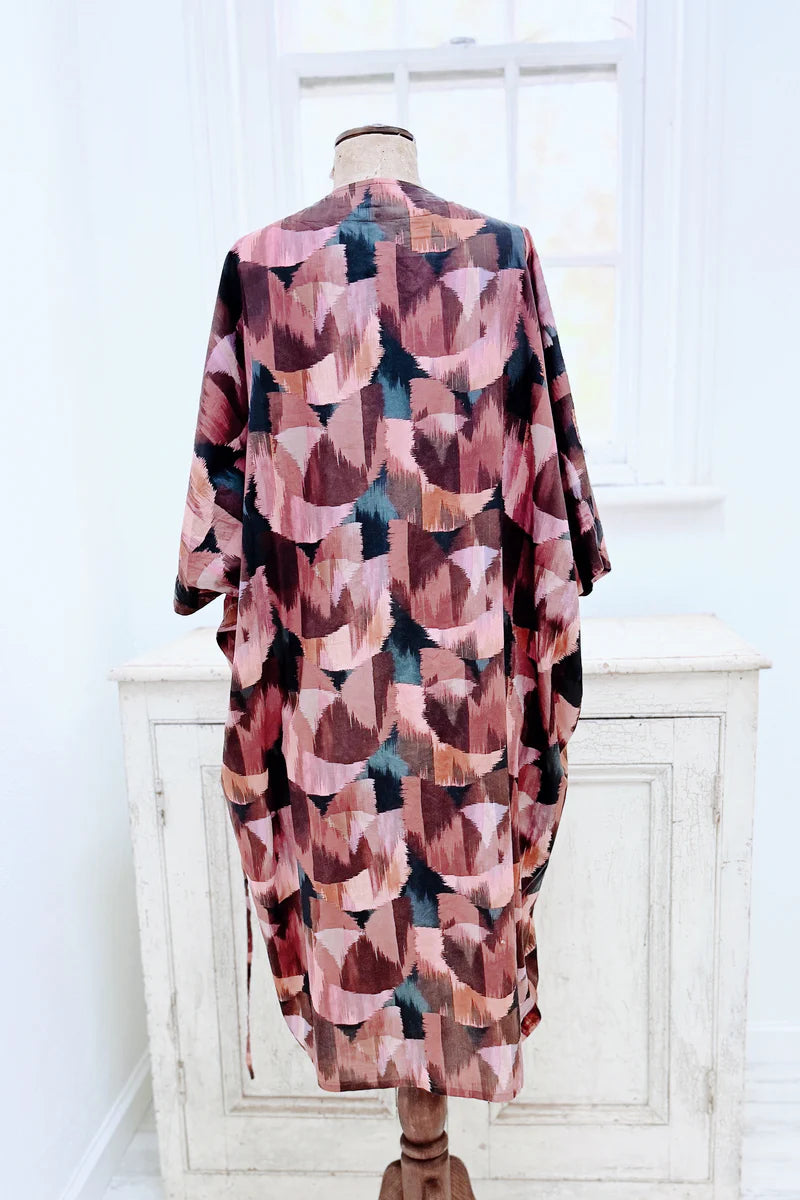 GW | Mimi Cape | Ikat Tulip | S