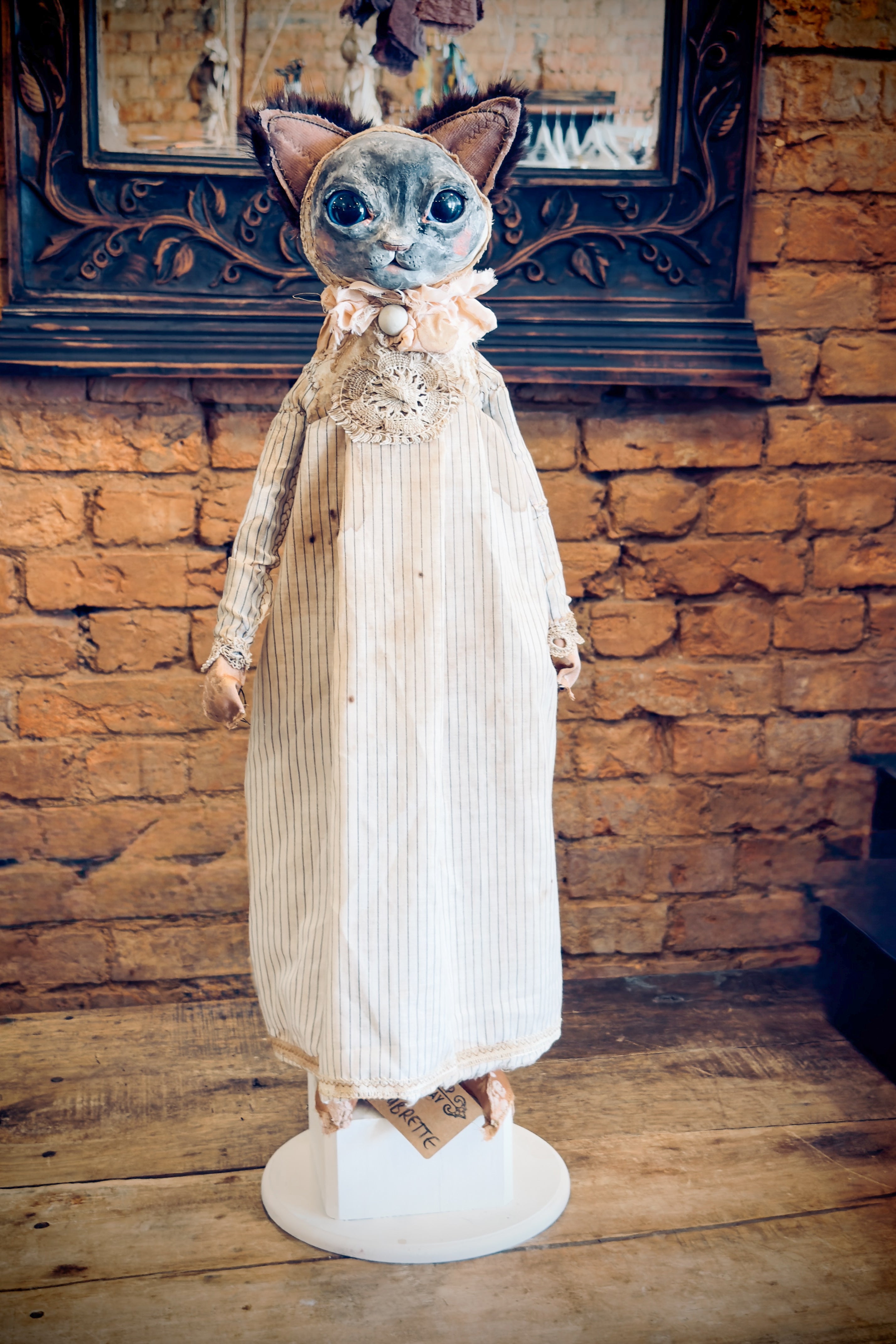 Hip Hip Decay | Soubrette Cat