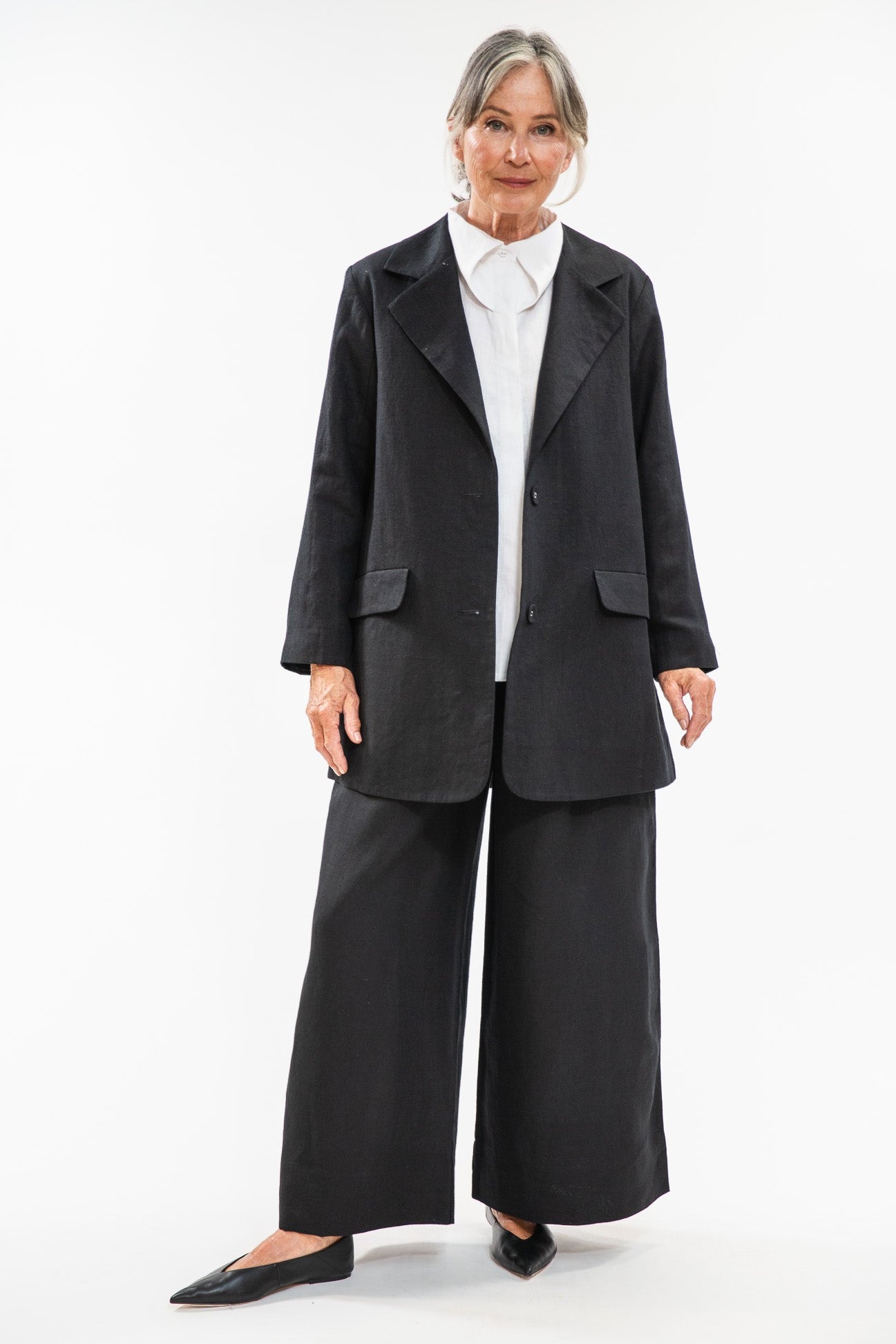 Izumi Blazer | Black