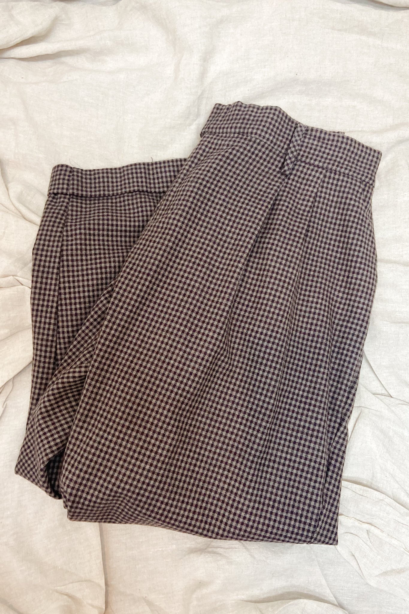 GW | Charlie Pant | Merlot Check | L