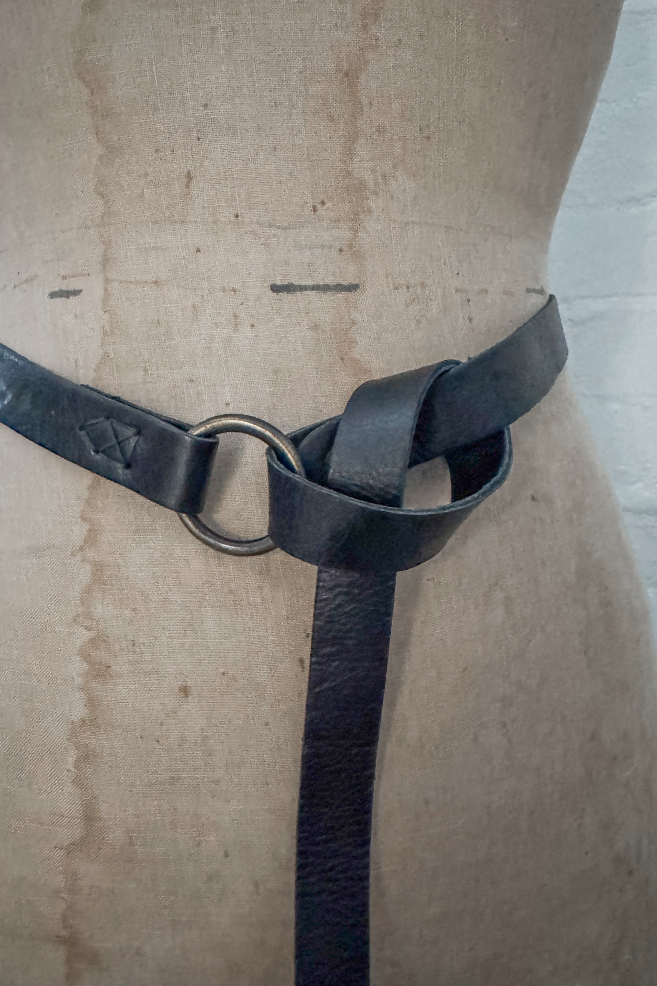 Ink Olives | Salice Belt | Black
