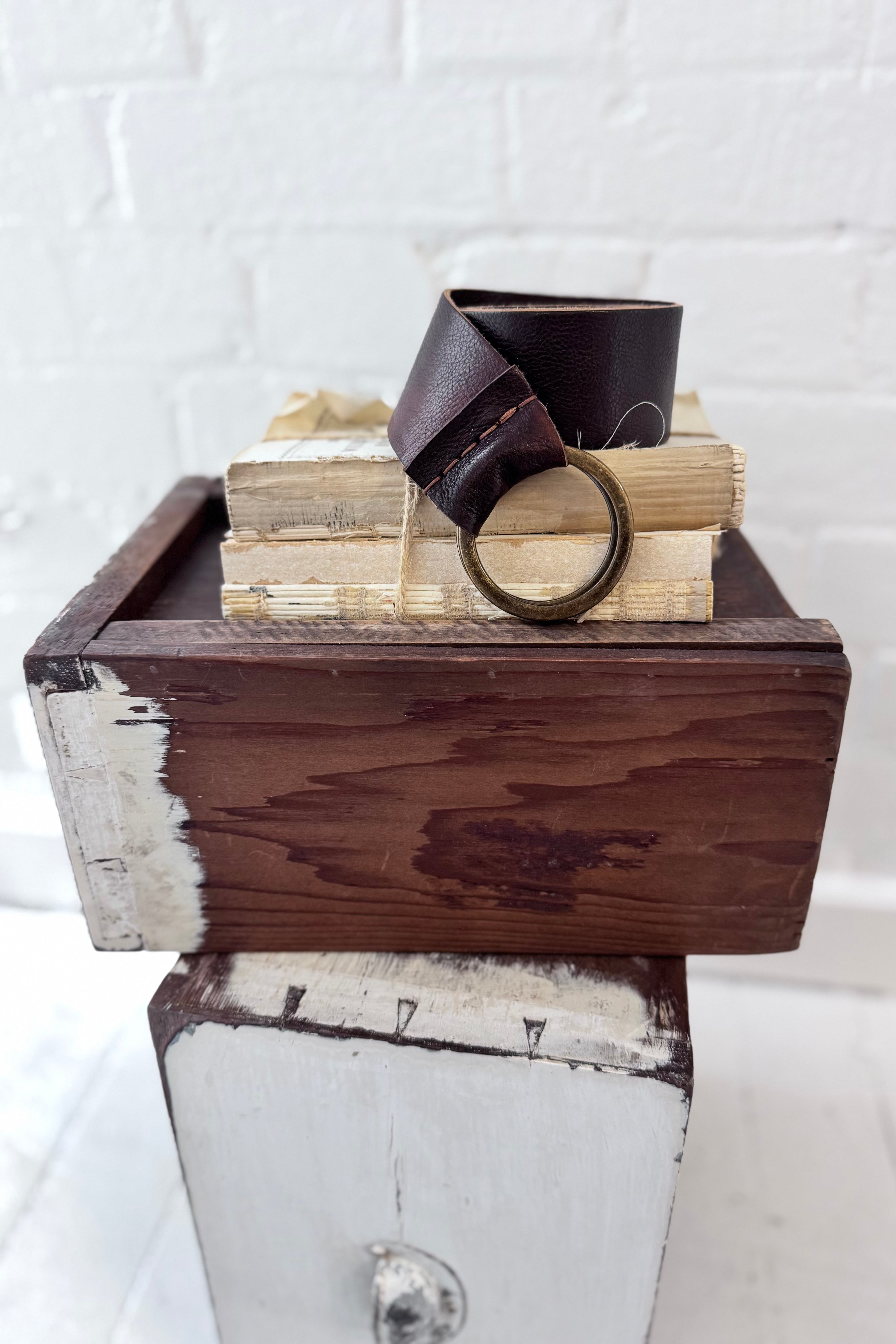 Ink Olives | Leccio Belt | Chocolate