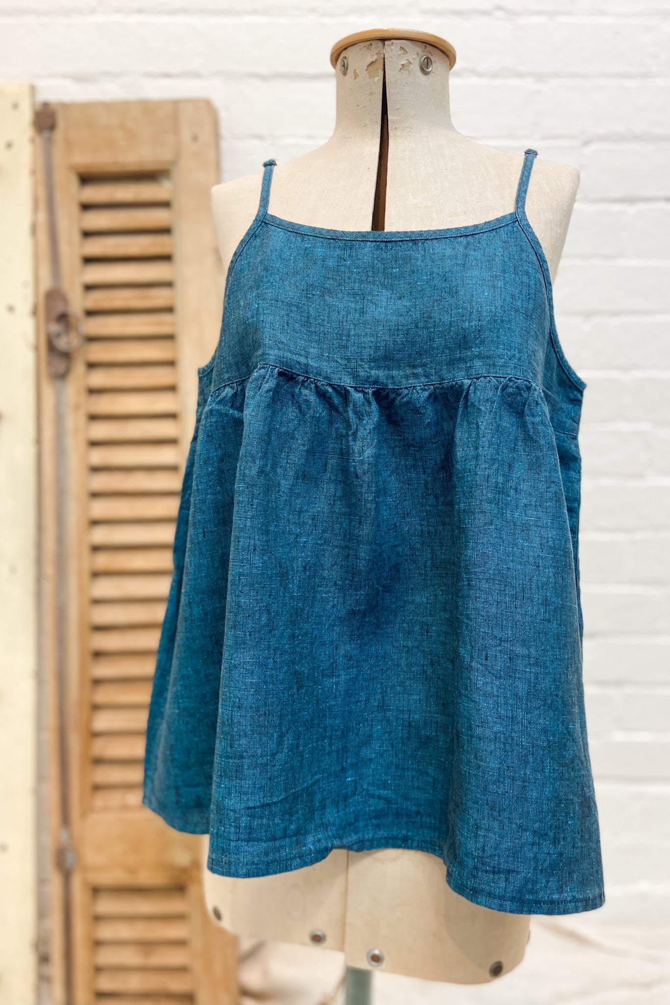 GW | Dolly Top | Blue Coral | xs/s