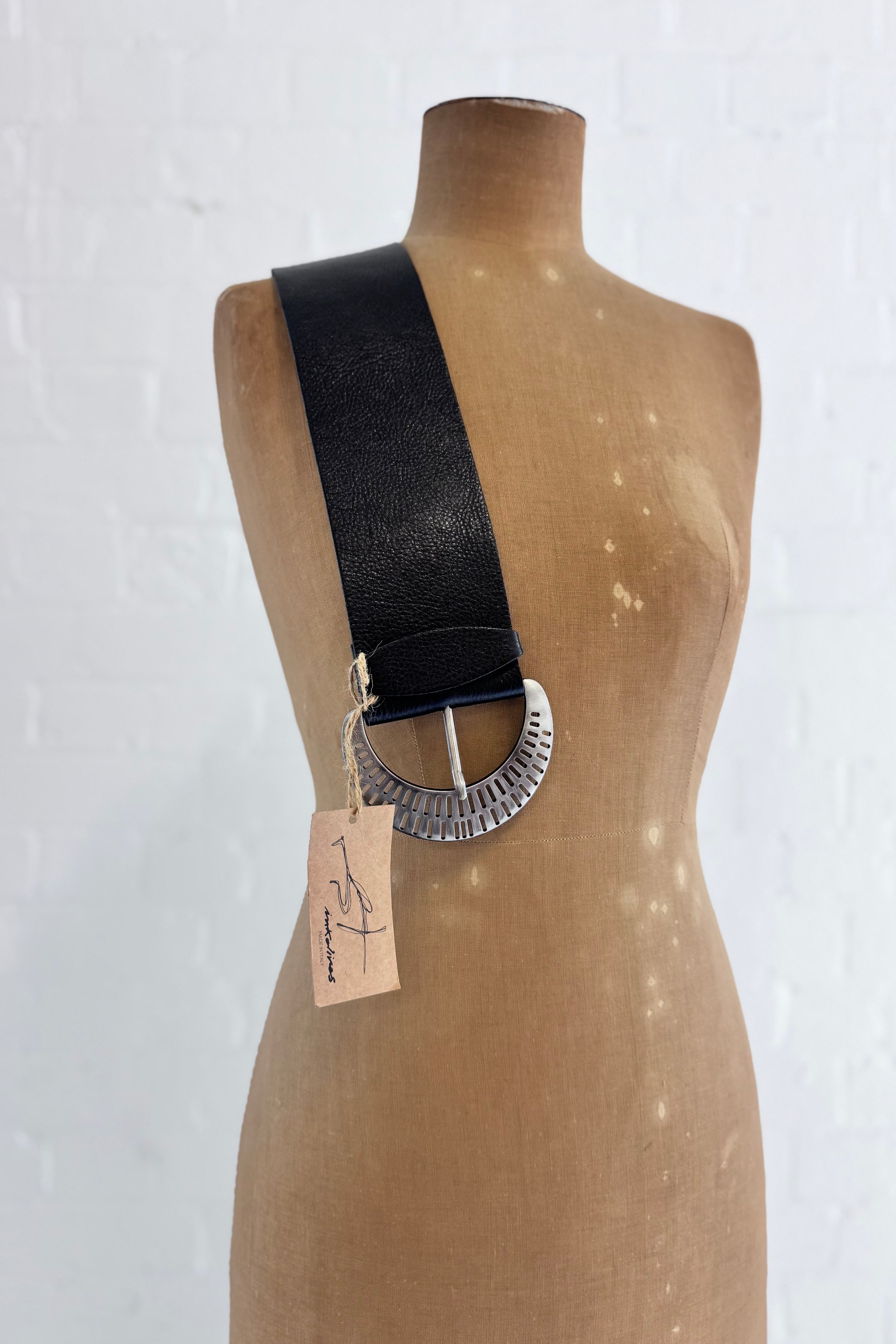 Ink Olives | Quercia Belt | Black