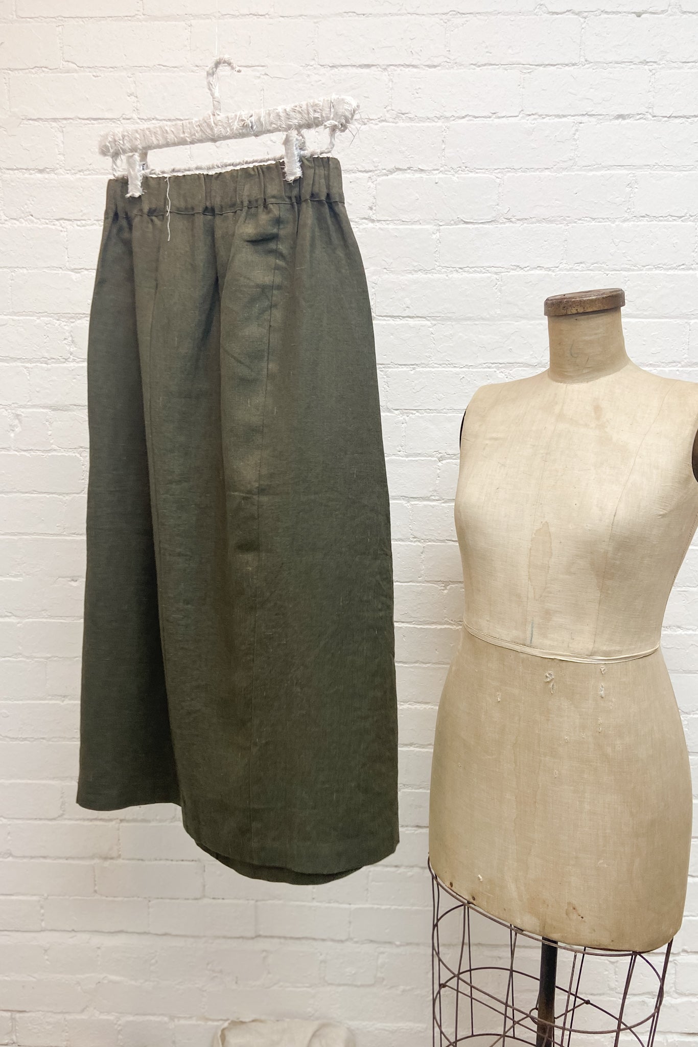 GW | Koi Skirt | Vetiver | S