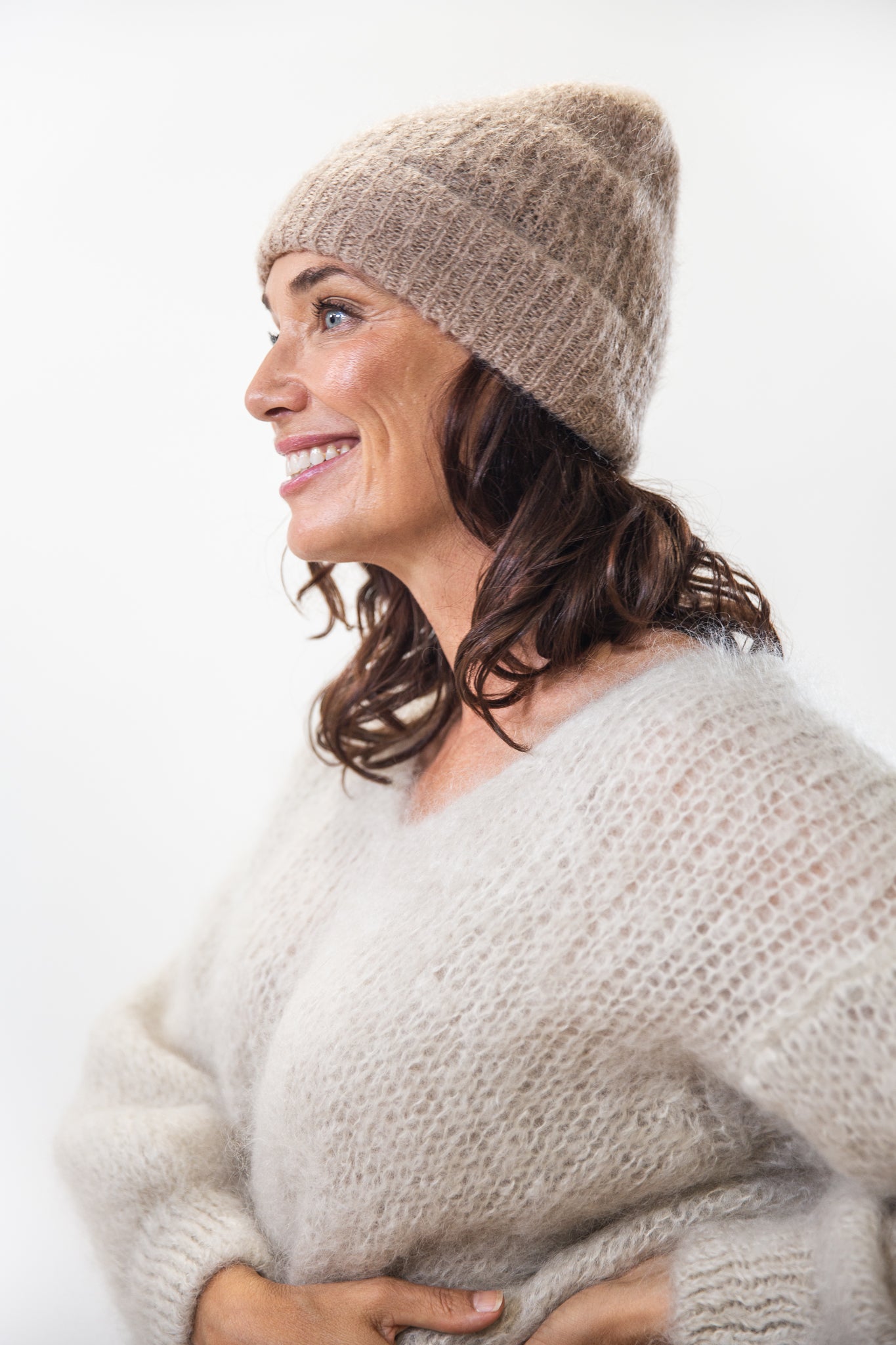 Mila Beanie | Medium Brown