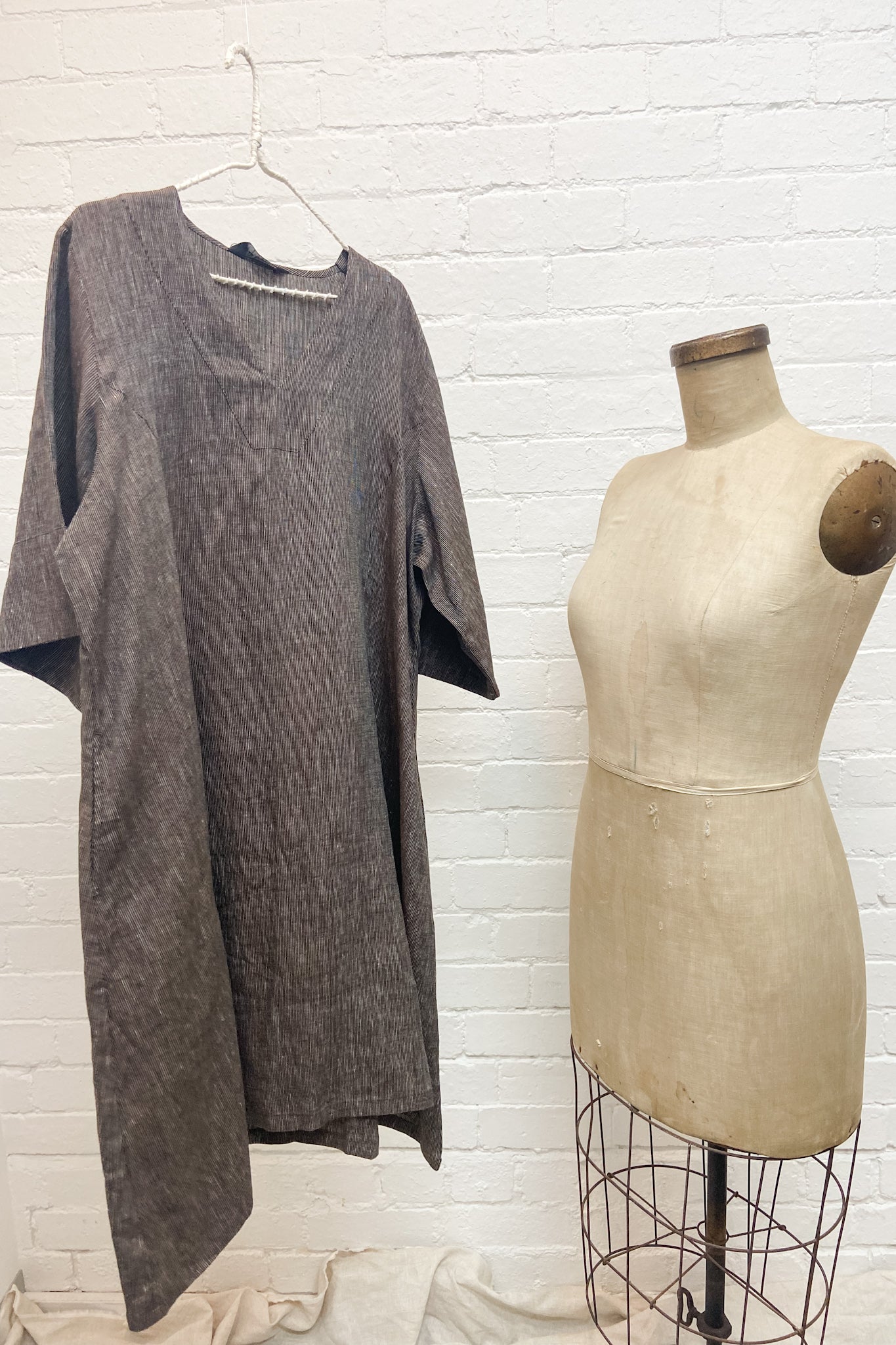 GW | Stevie Dress | Truffle | L