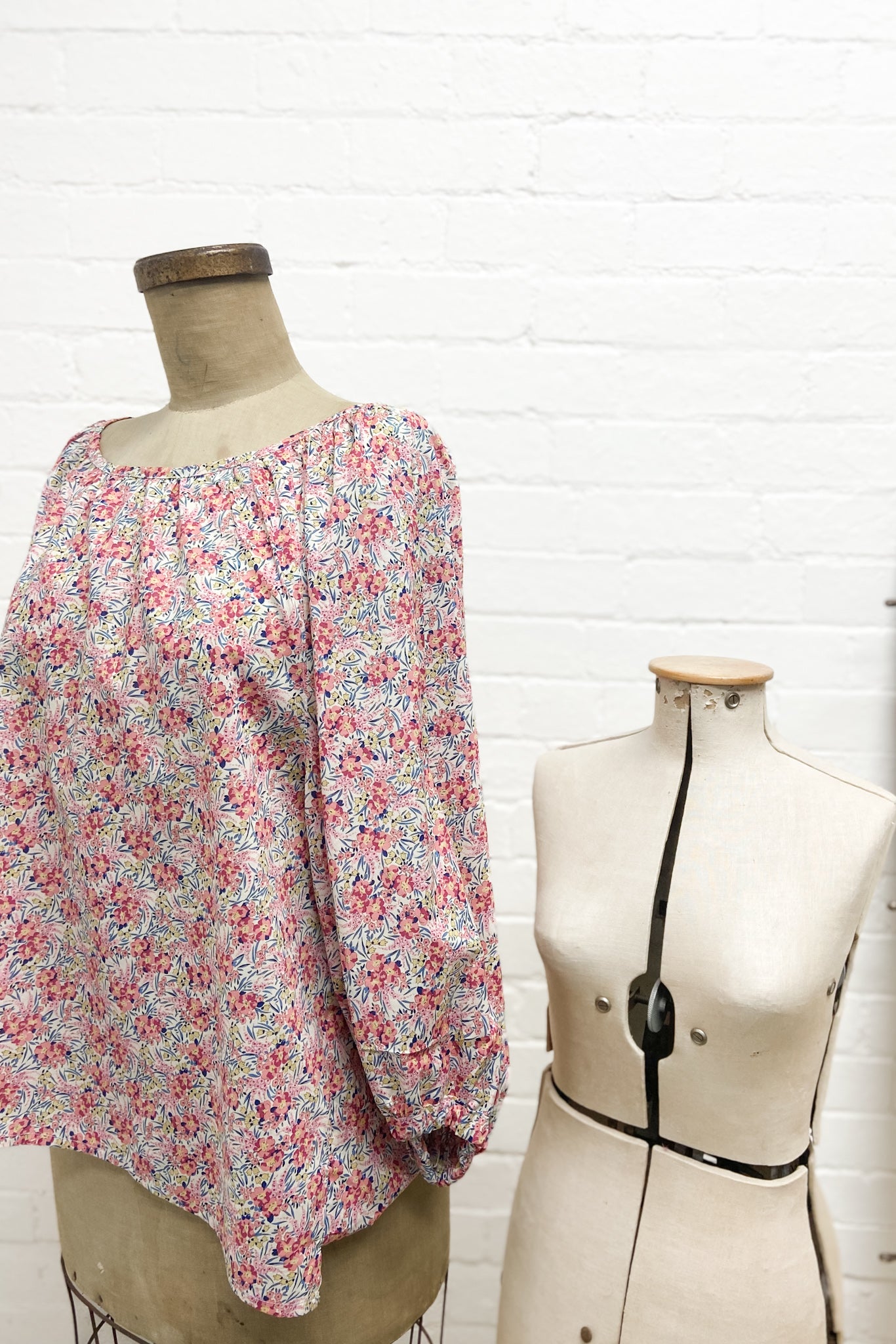 GW | Pia Top | Swirling Petals Liberty | XL