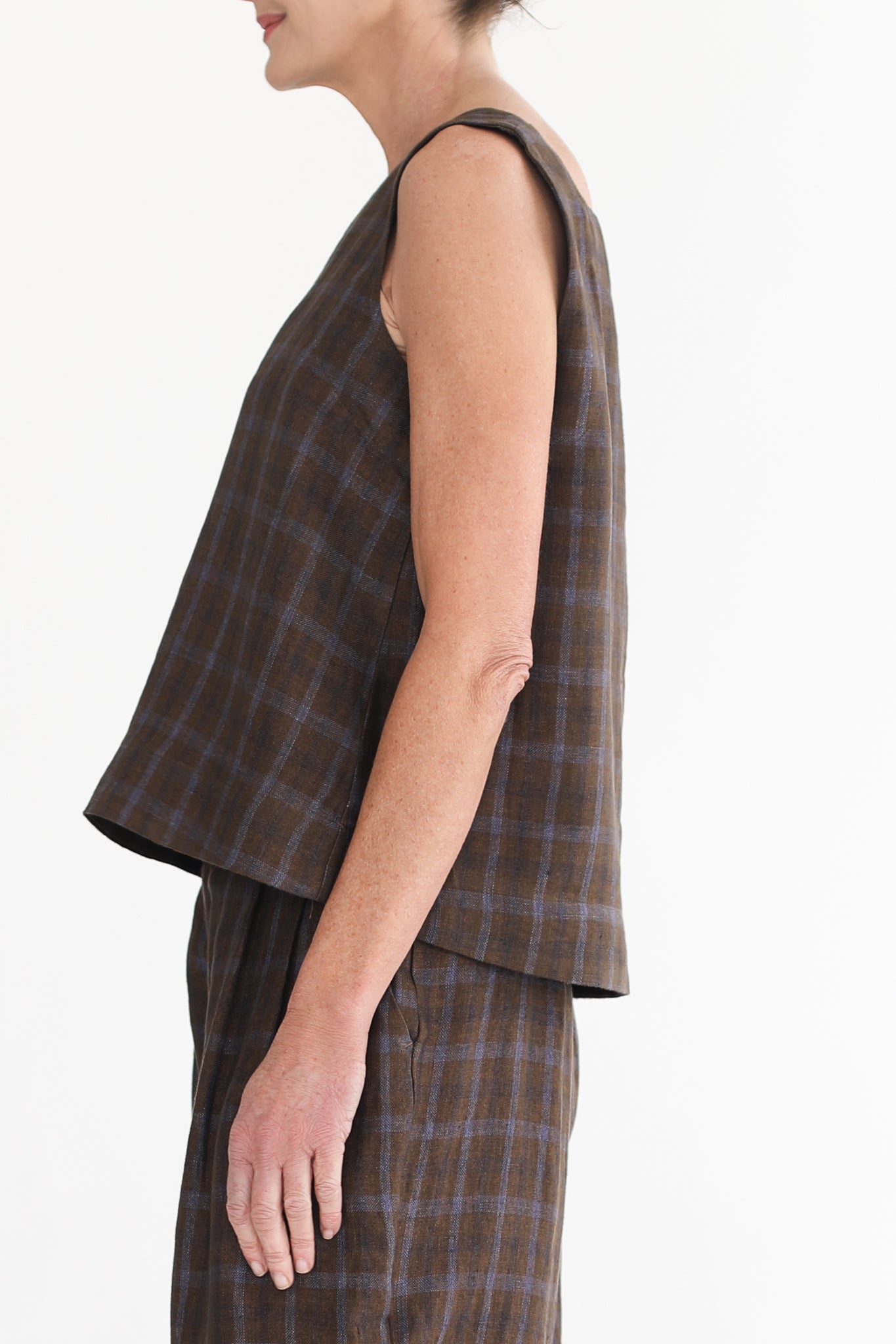 Ellis Shell Top | Cocoa Plaid