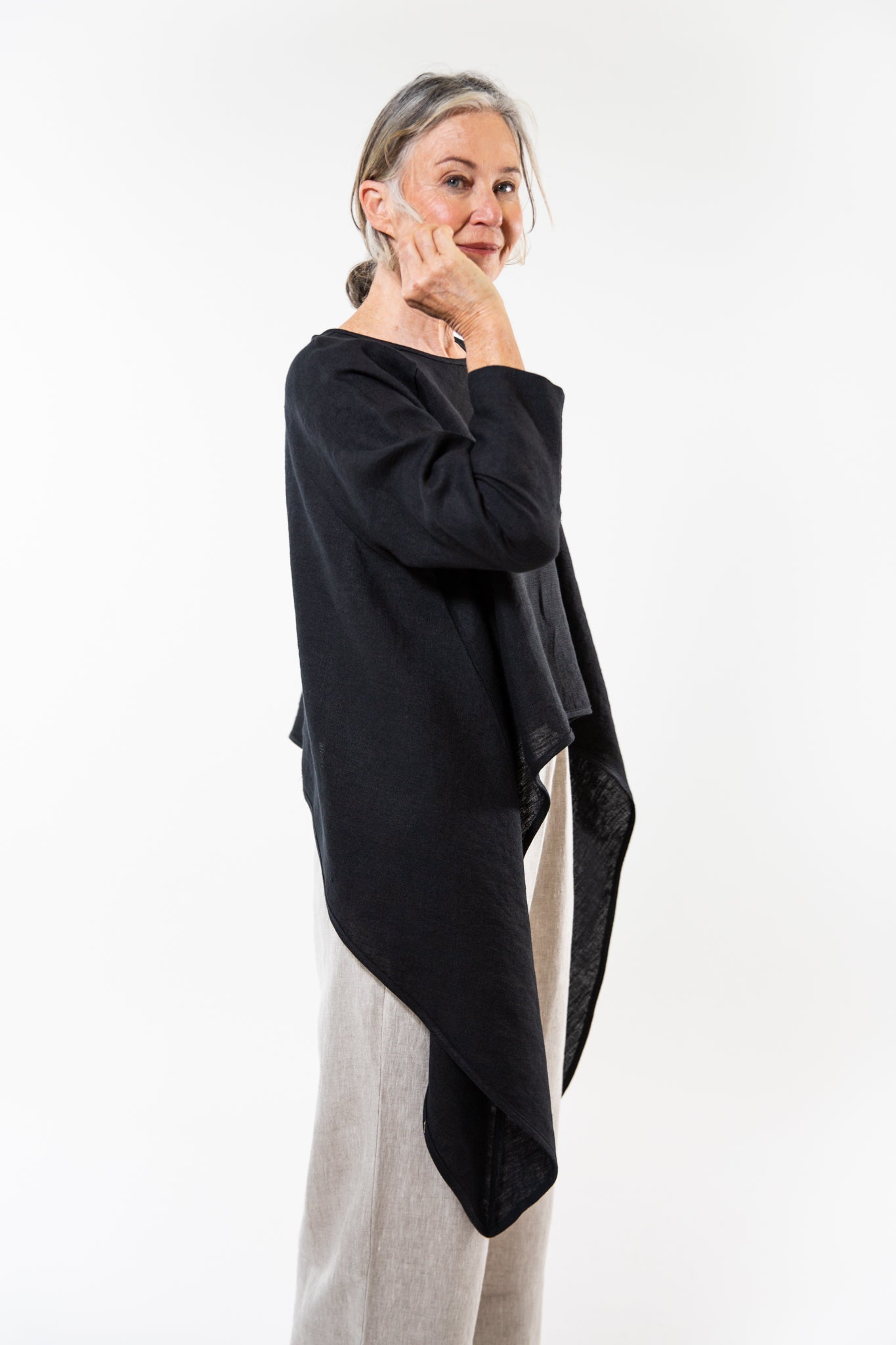 Emili Top | Black