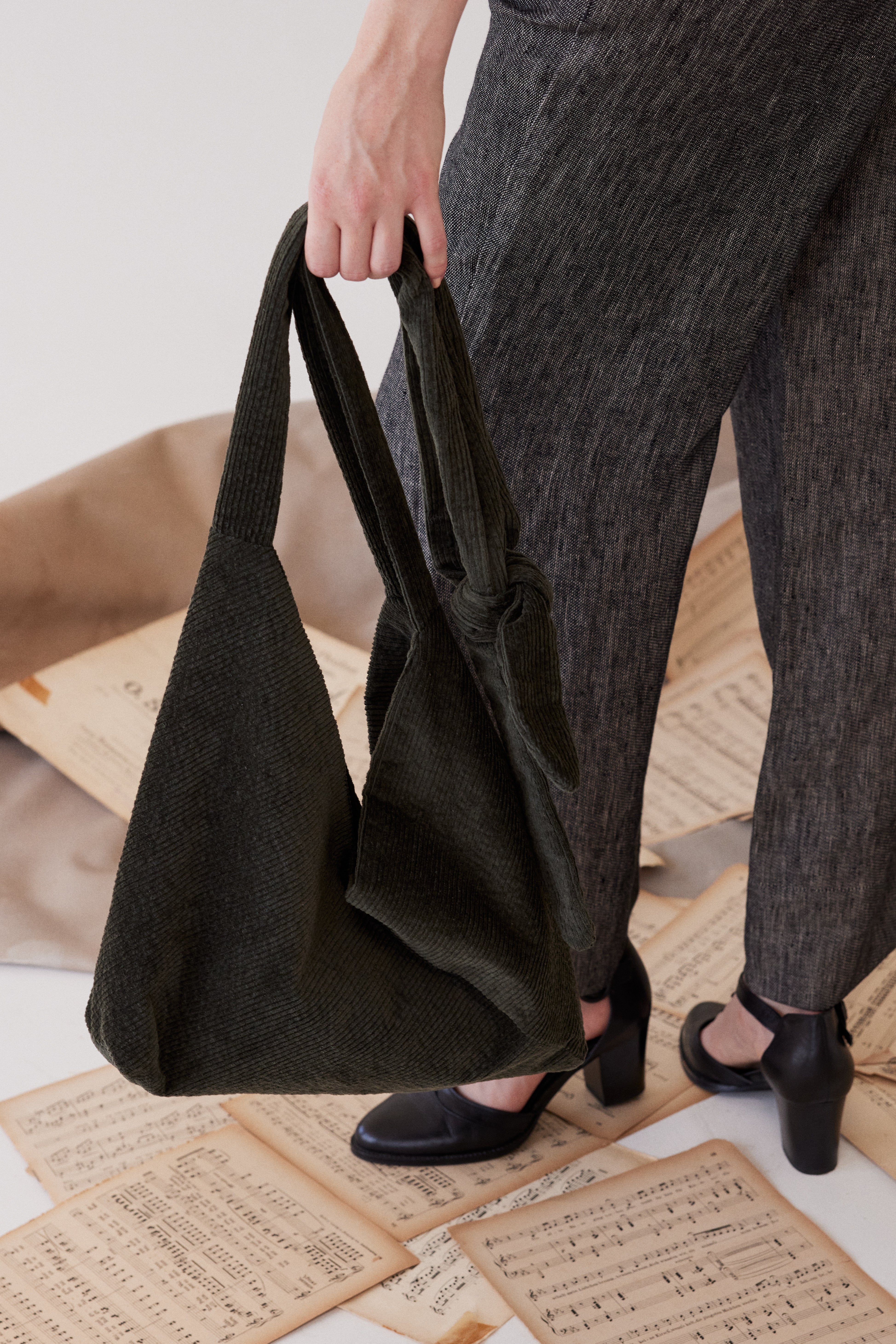 Mini Geo Slouch Bag | Topiary