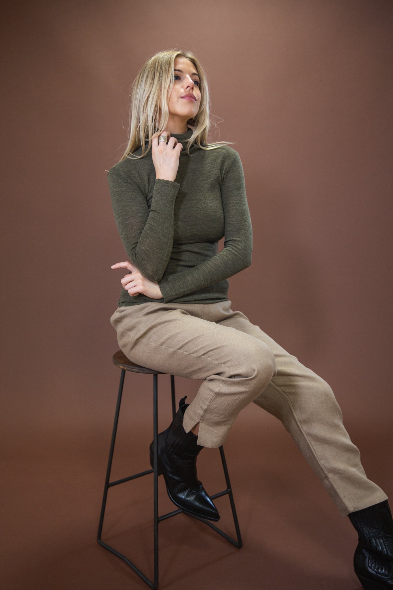 Merino Roll Neck | Capers Melange