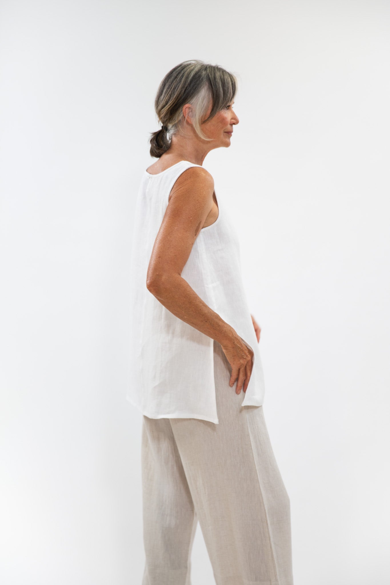 Asher Top | White