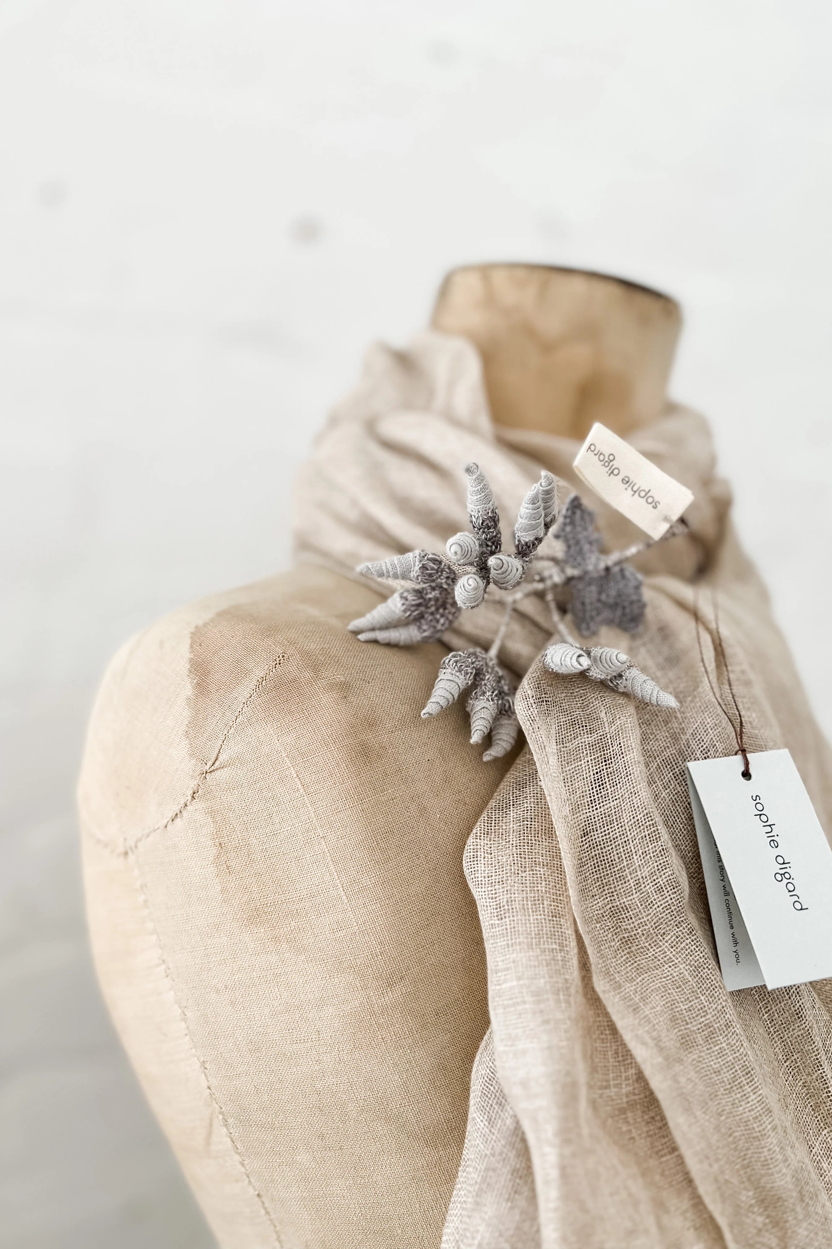 Sophie Digard | Flower Bud Brooch | Grey