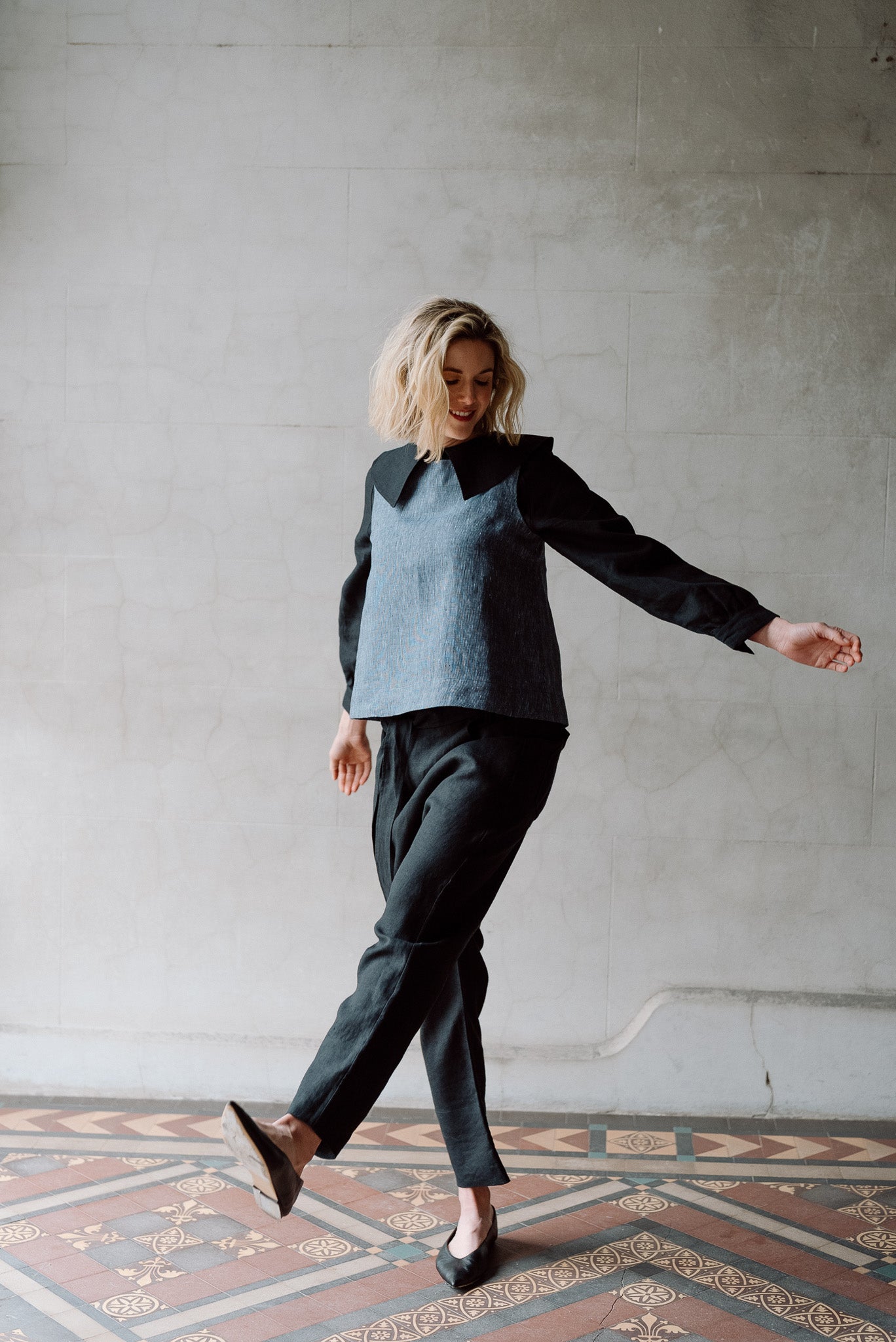 Ellis Shell Top | Navy Pinstripe