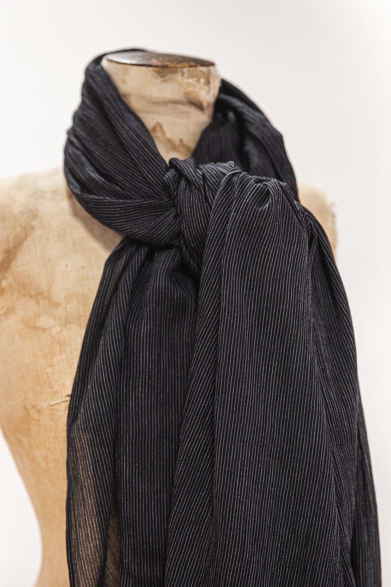 Kirby Scarf | Black