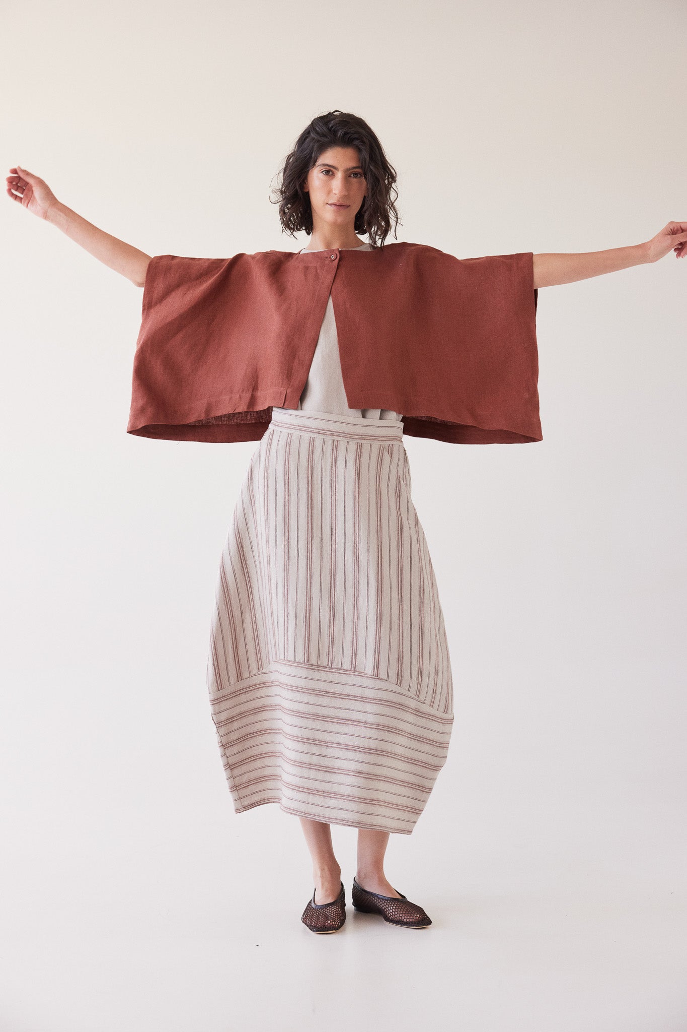 Tussie Capelet | Brick