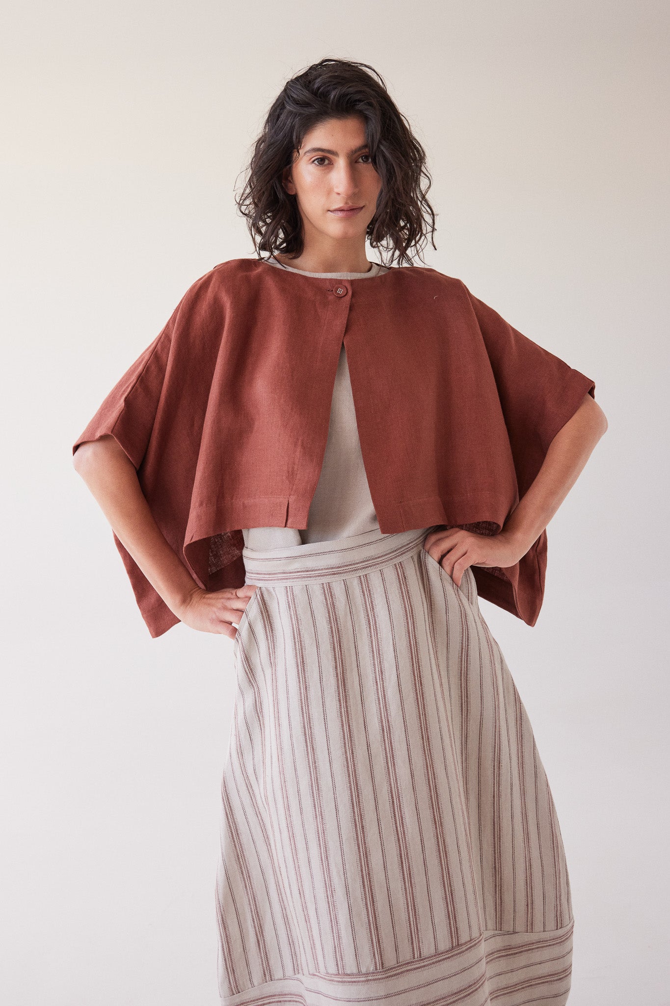 Tussie Capelet | Brick