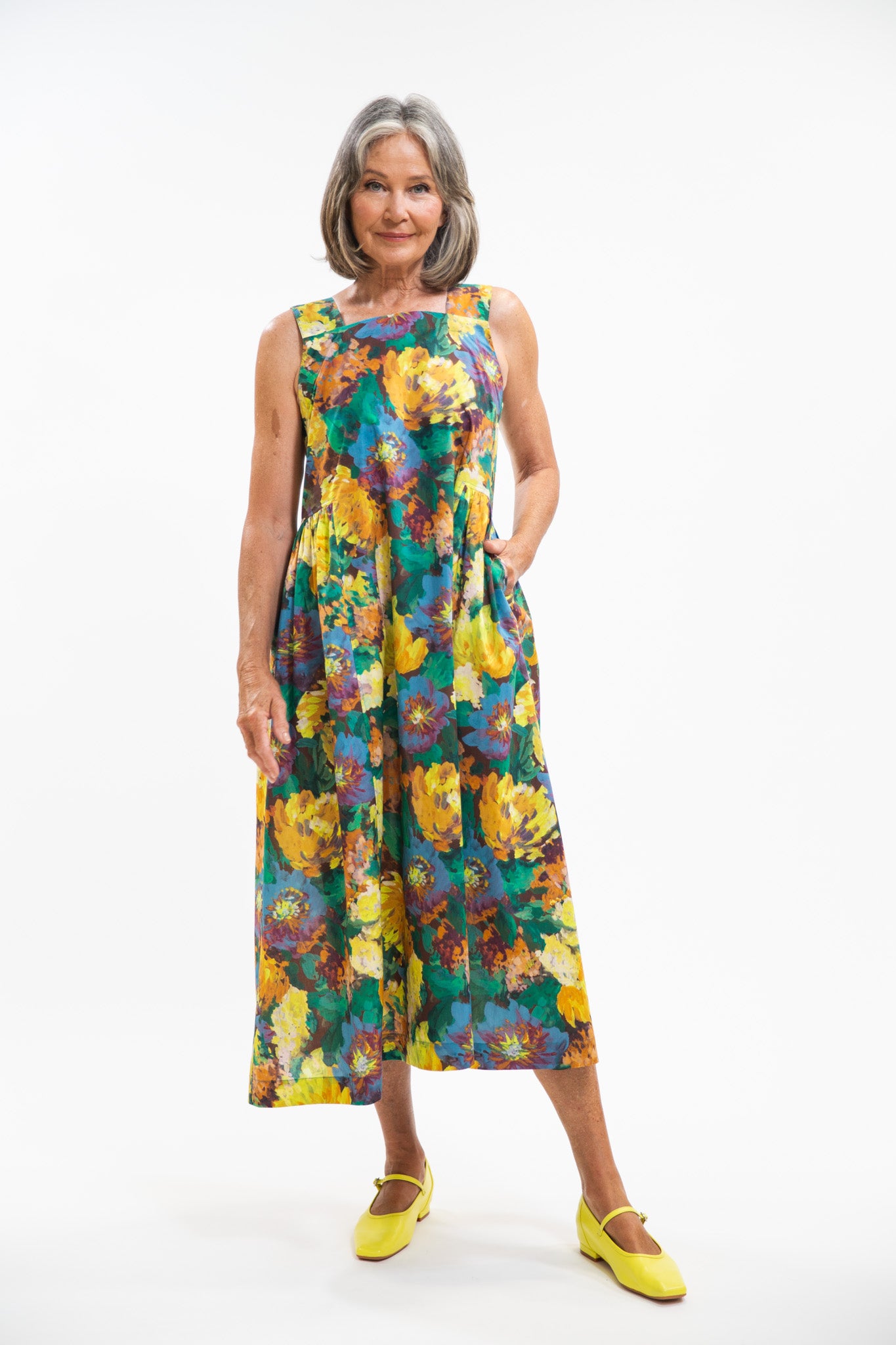 Violet Dress | Artists Bouquet