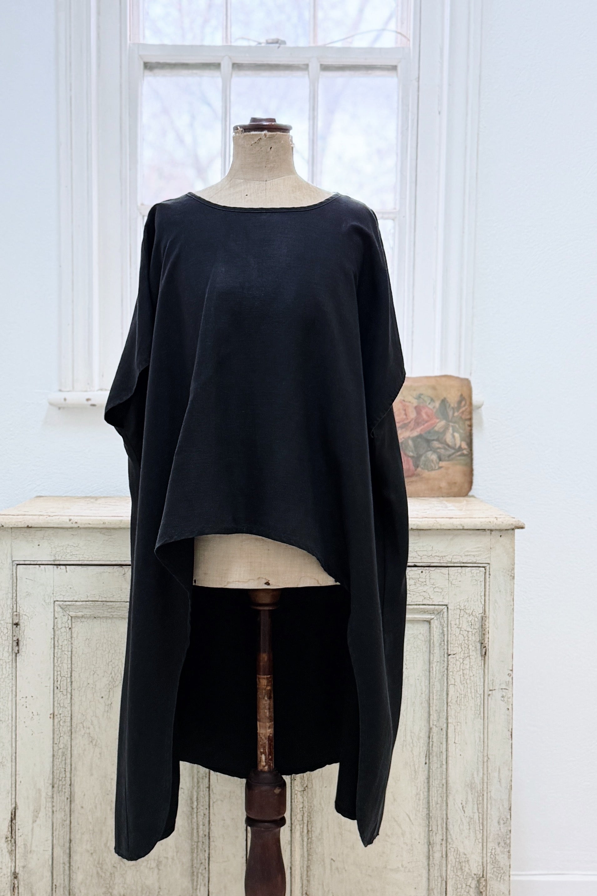 GW | Aurora Top | Melbourne Black | XL