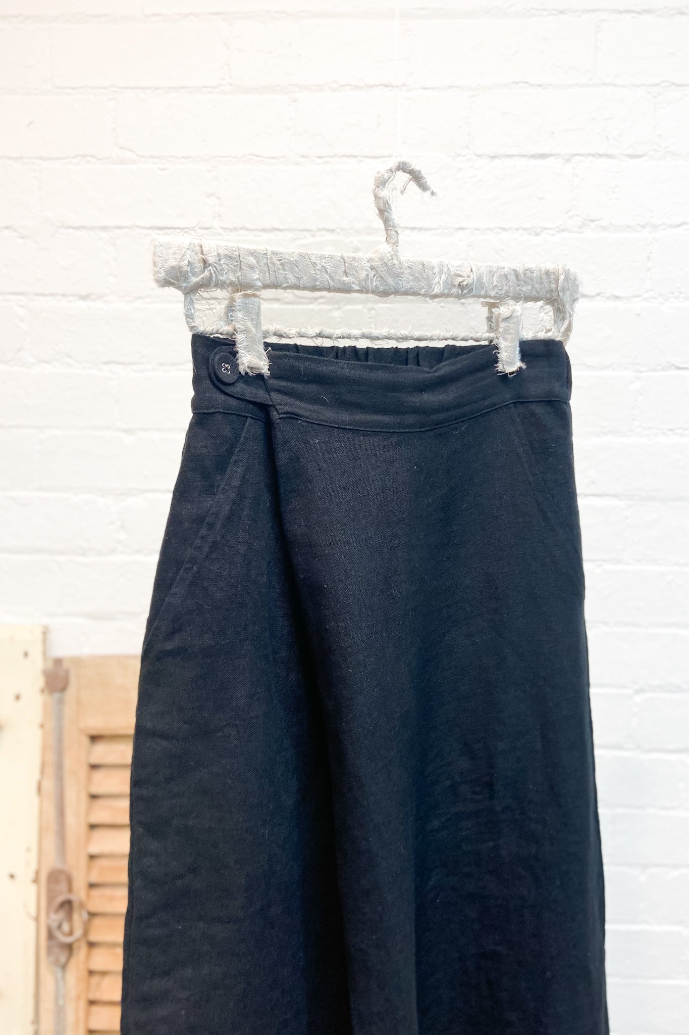 GW | Koi Skirt | Black | XS