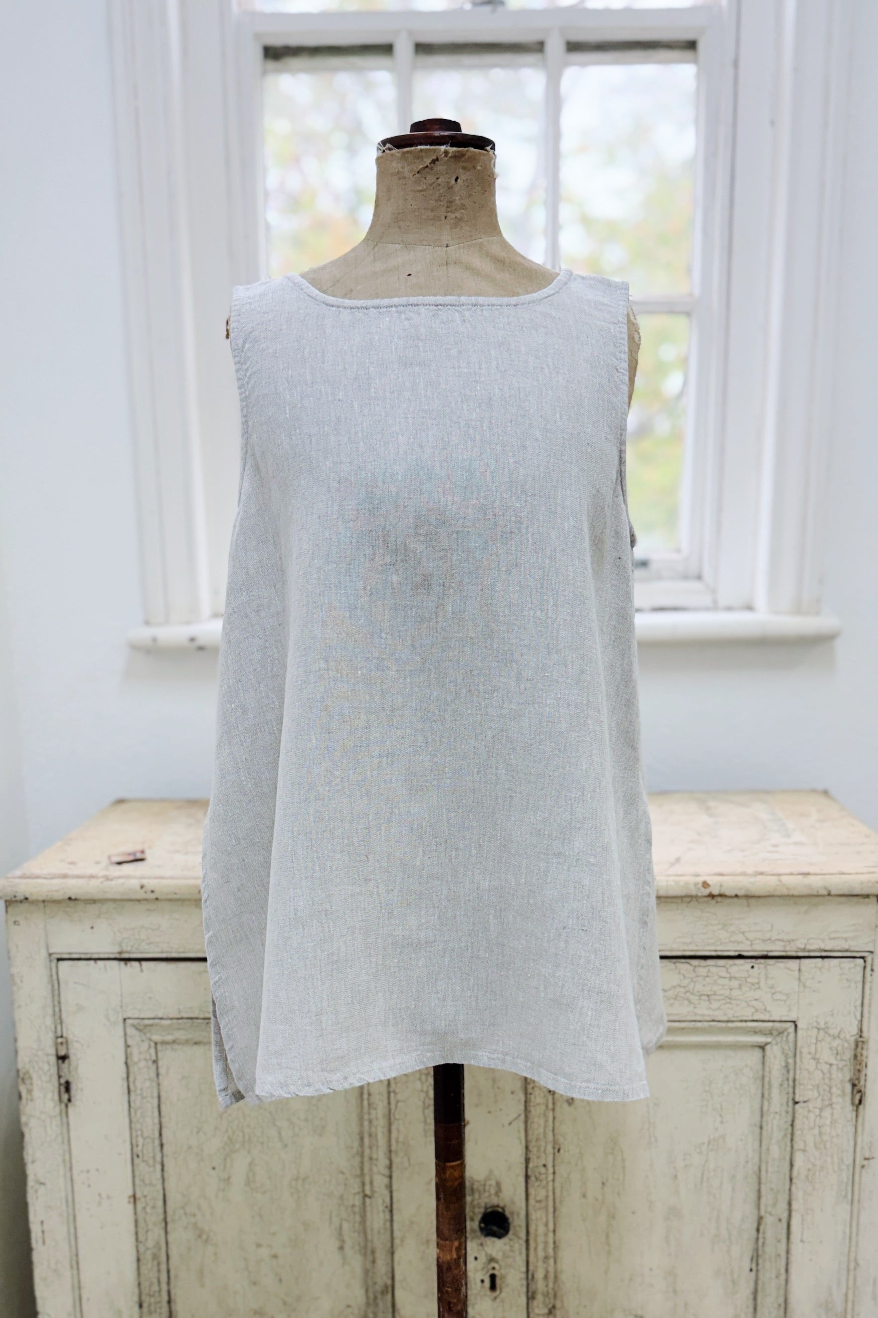 GW | Asher Top | Neutral | S