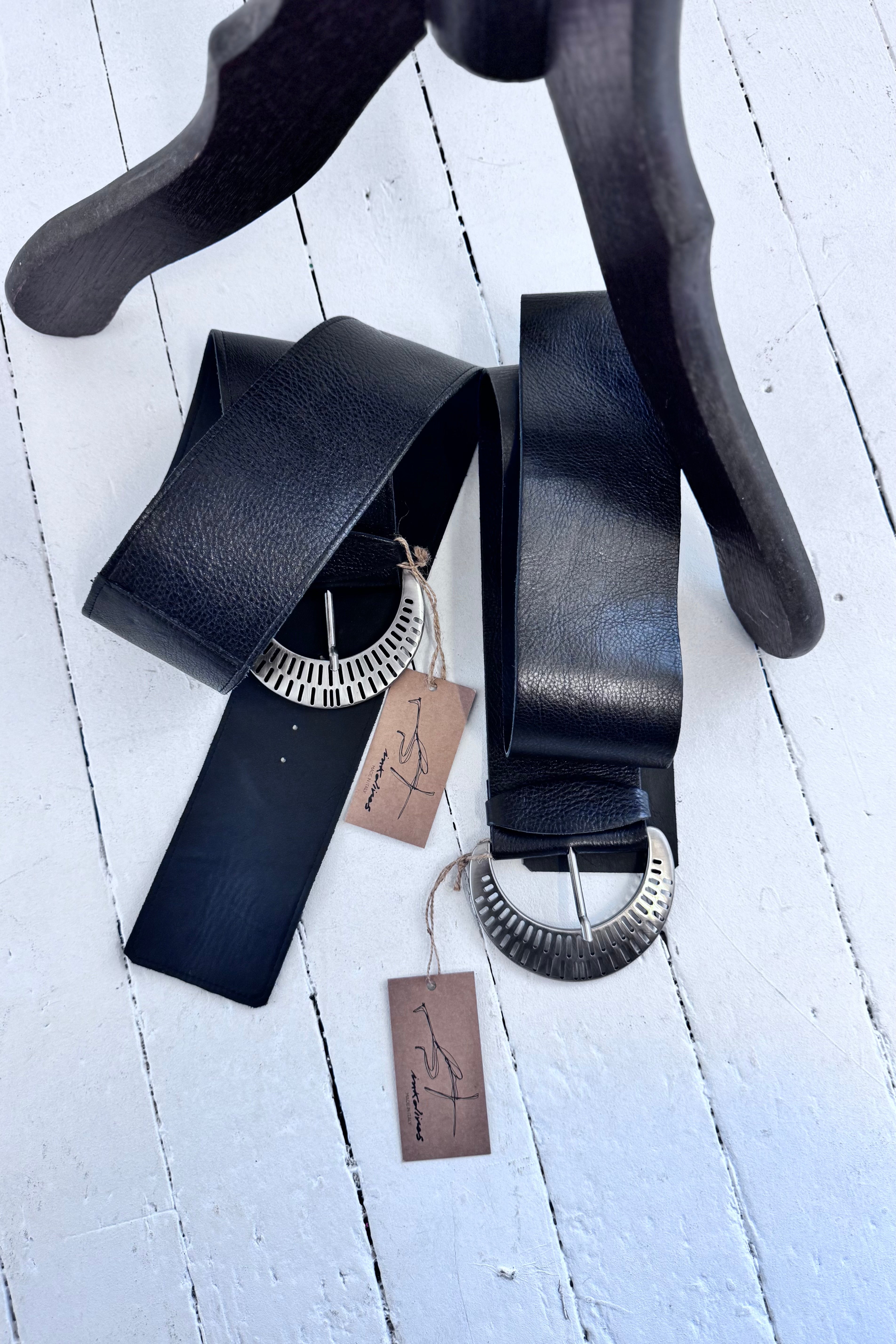 Ink Olives | Quercia Belt | Black