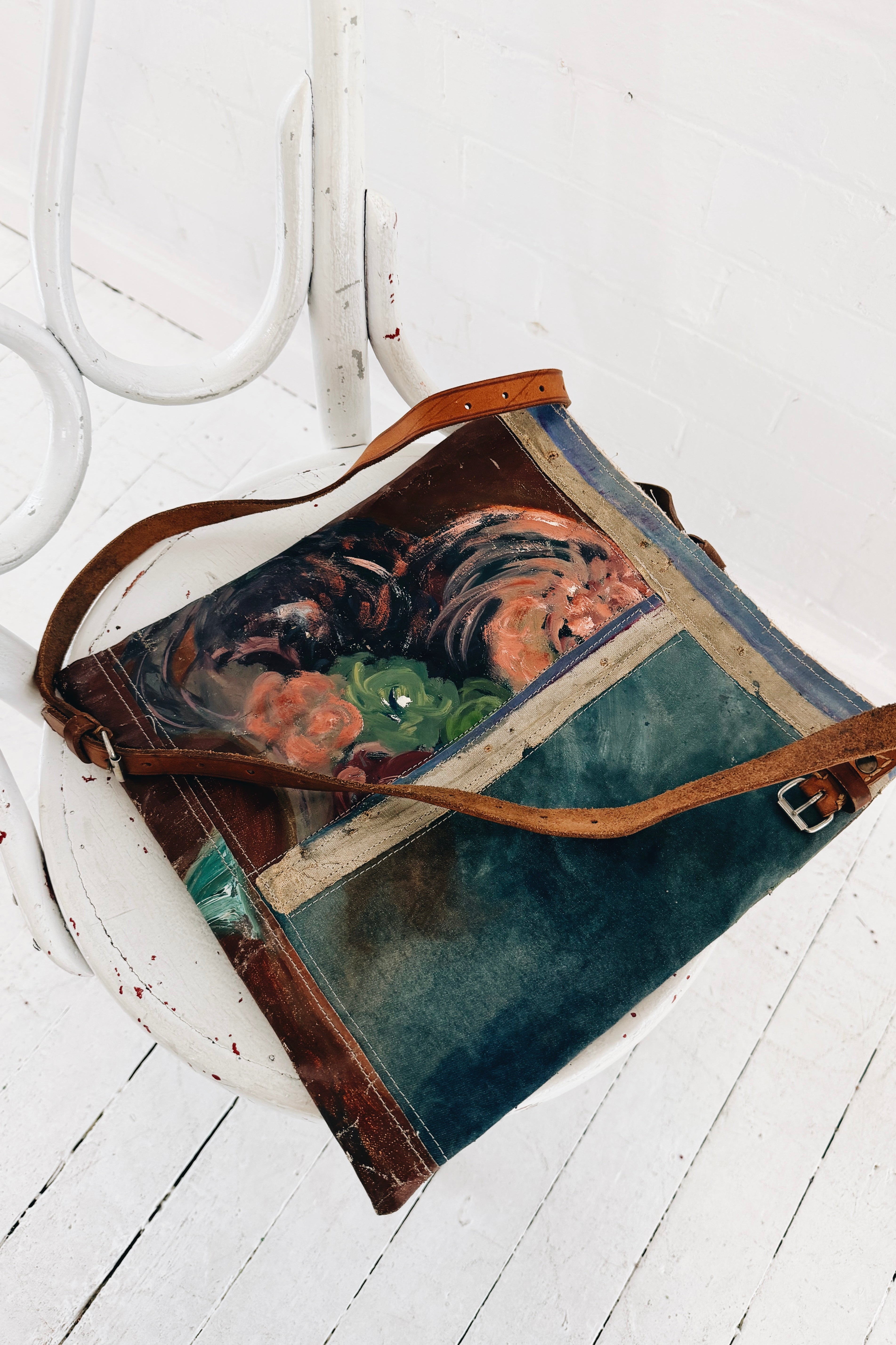 Swarm | Oil Painting Bag | Cabbage Roses