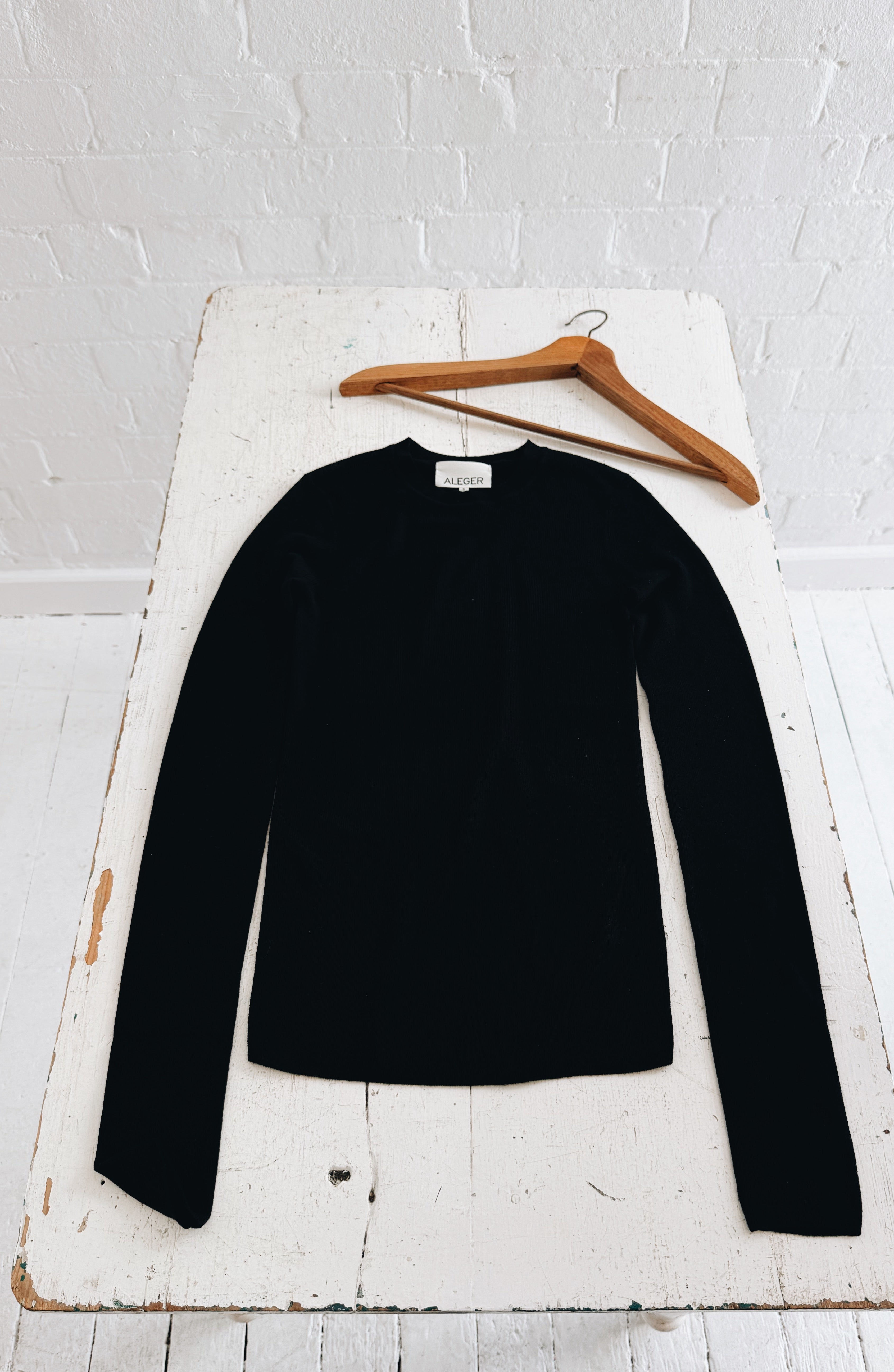 Aleger | Sheerness Crew Neck | Black