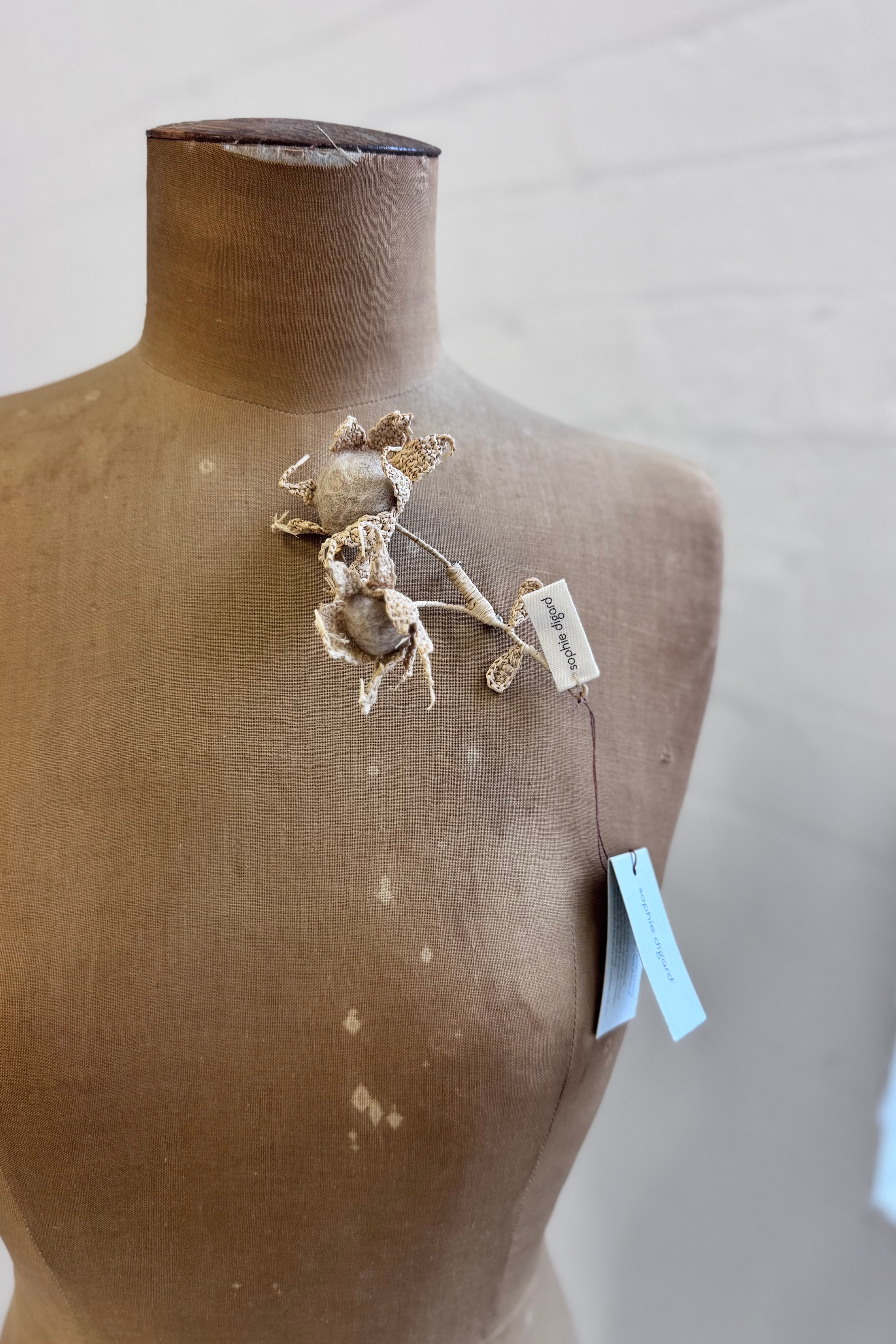 Sophie Digard | Duo Stem Raffia Brooch | Caitlin