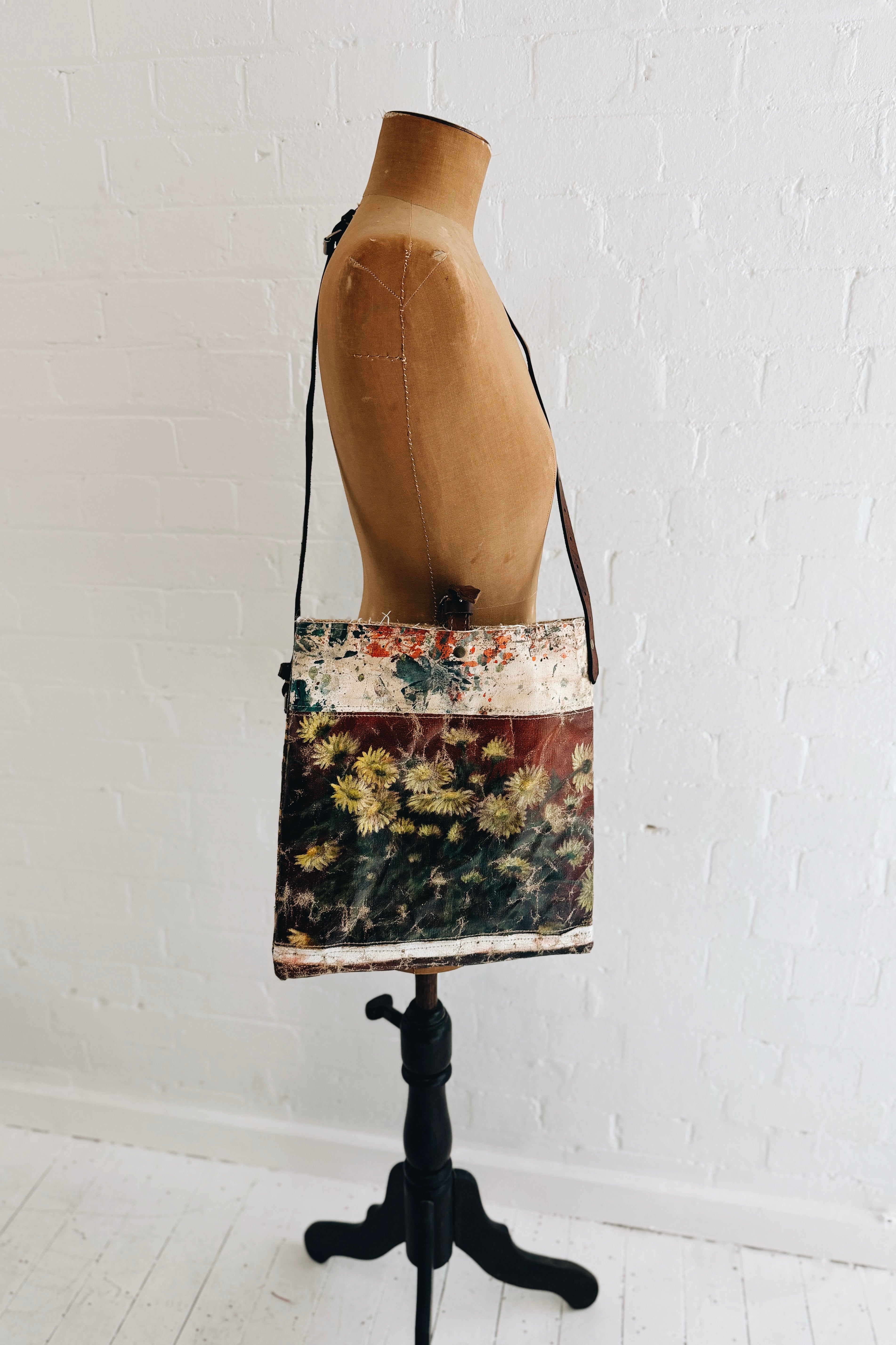 Swarm | Oil Painting Bag | Mixed Blooms