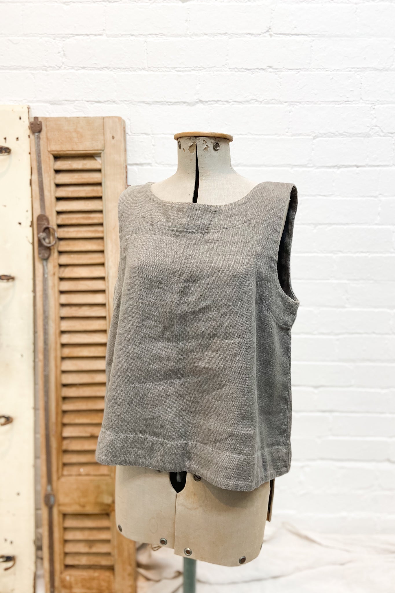 GW | Ellis Shell Top | Abbey Stone | S