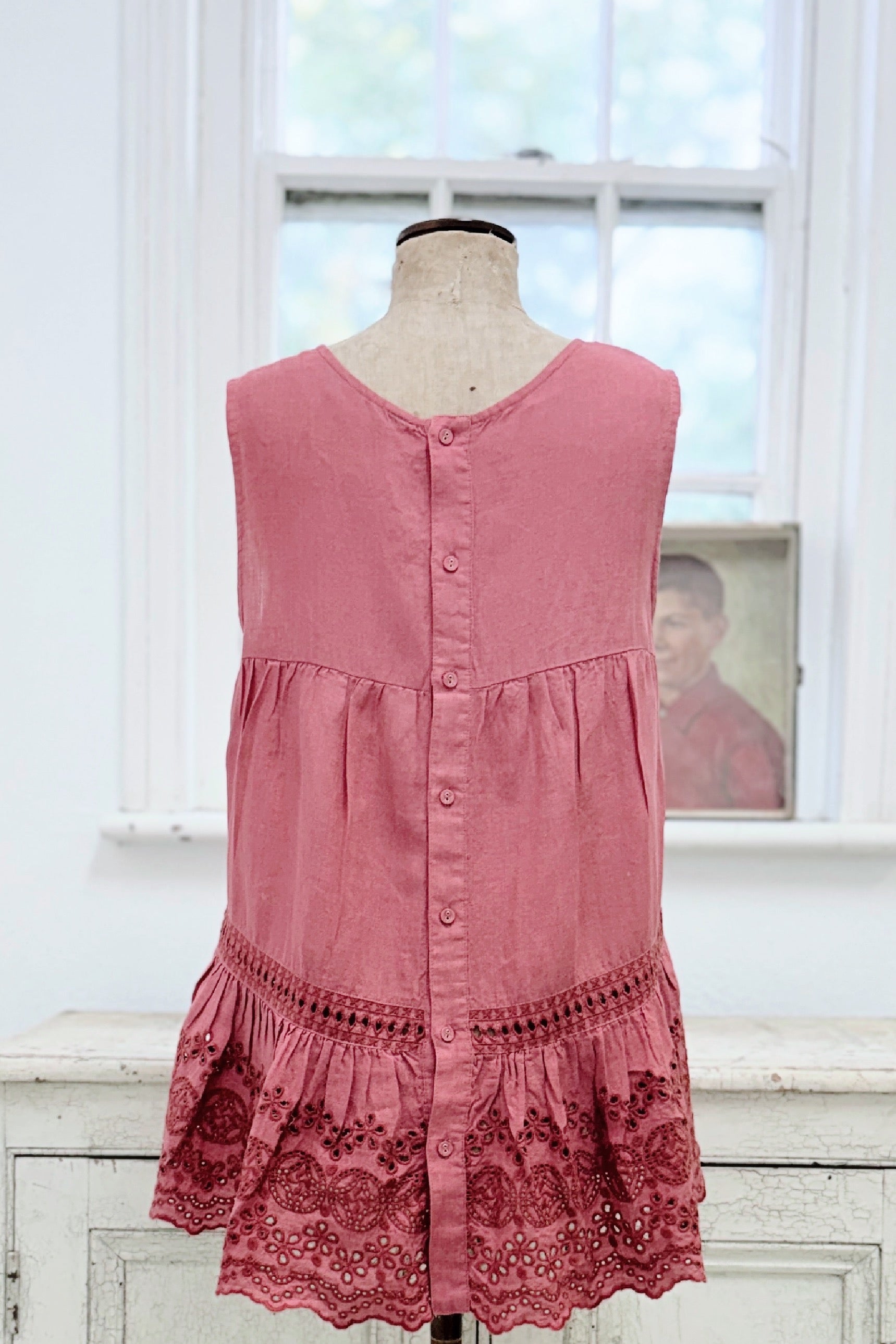 GW | Mao Trapeze Top | Pink Broderie | S