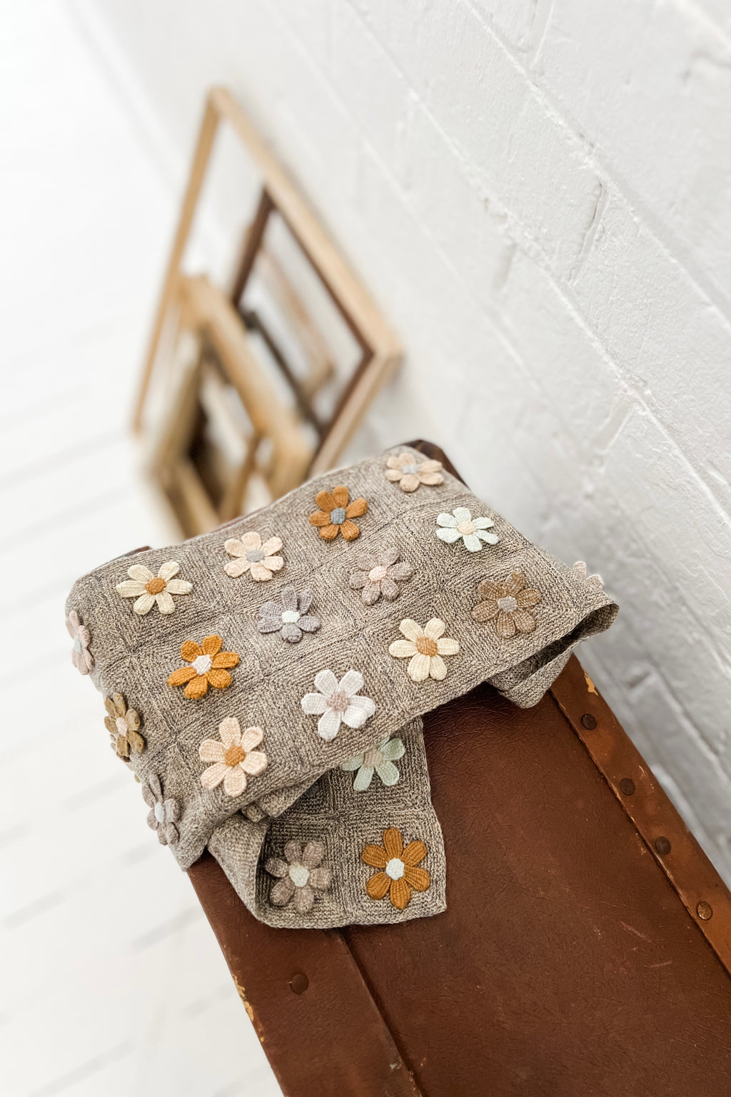 Sophie Digard | Delicate Wool Scarf | Daisy