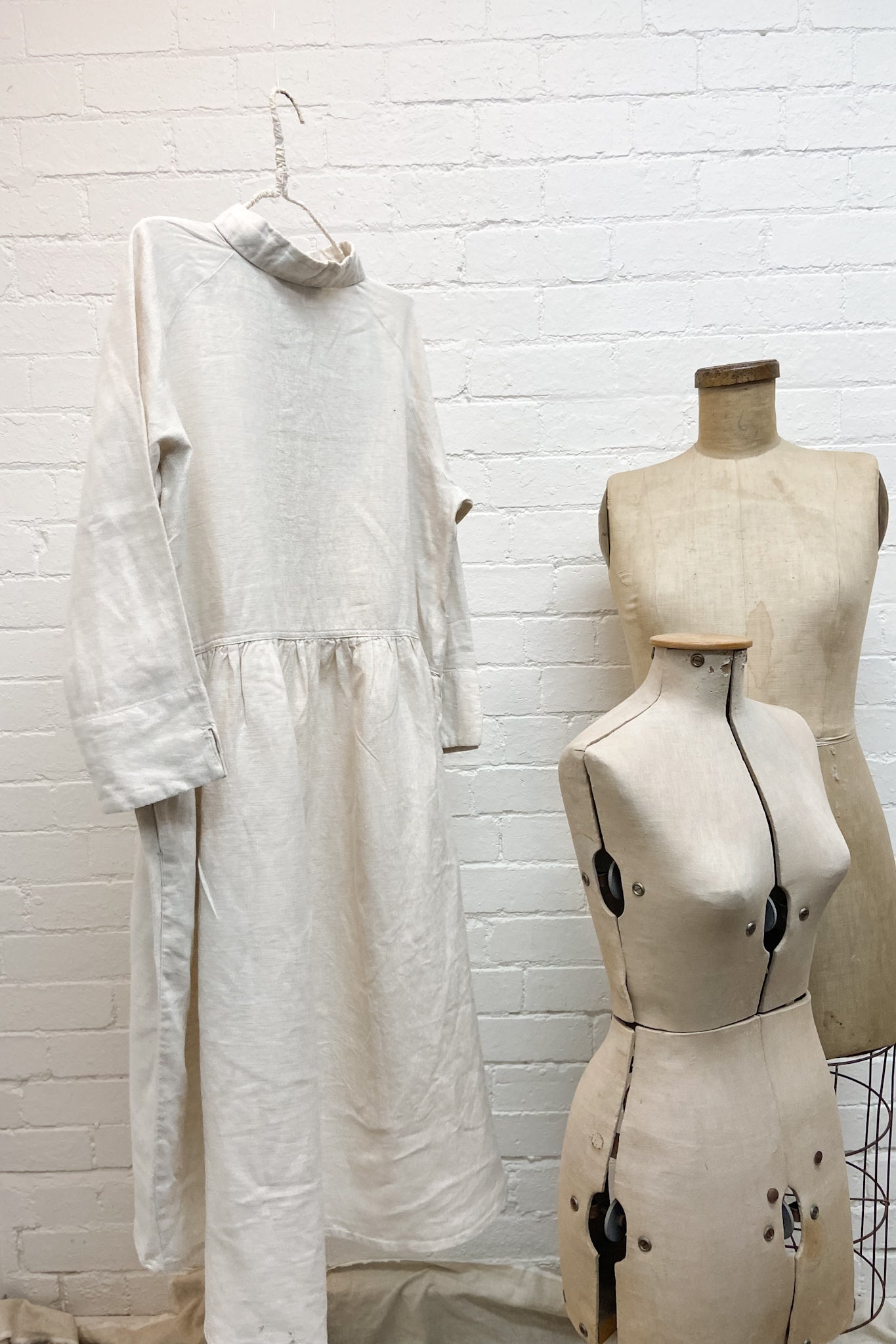 GW | Mugatu Dress | Oat | S