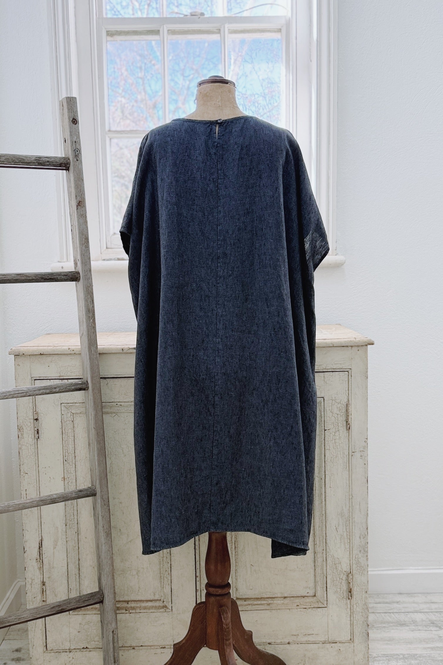 GW | Aurora Top | Navy | L