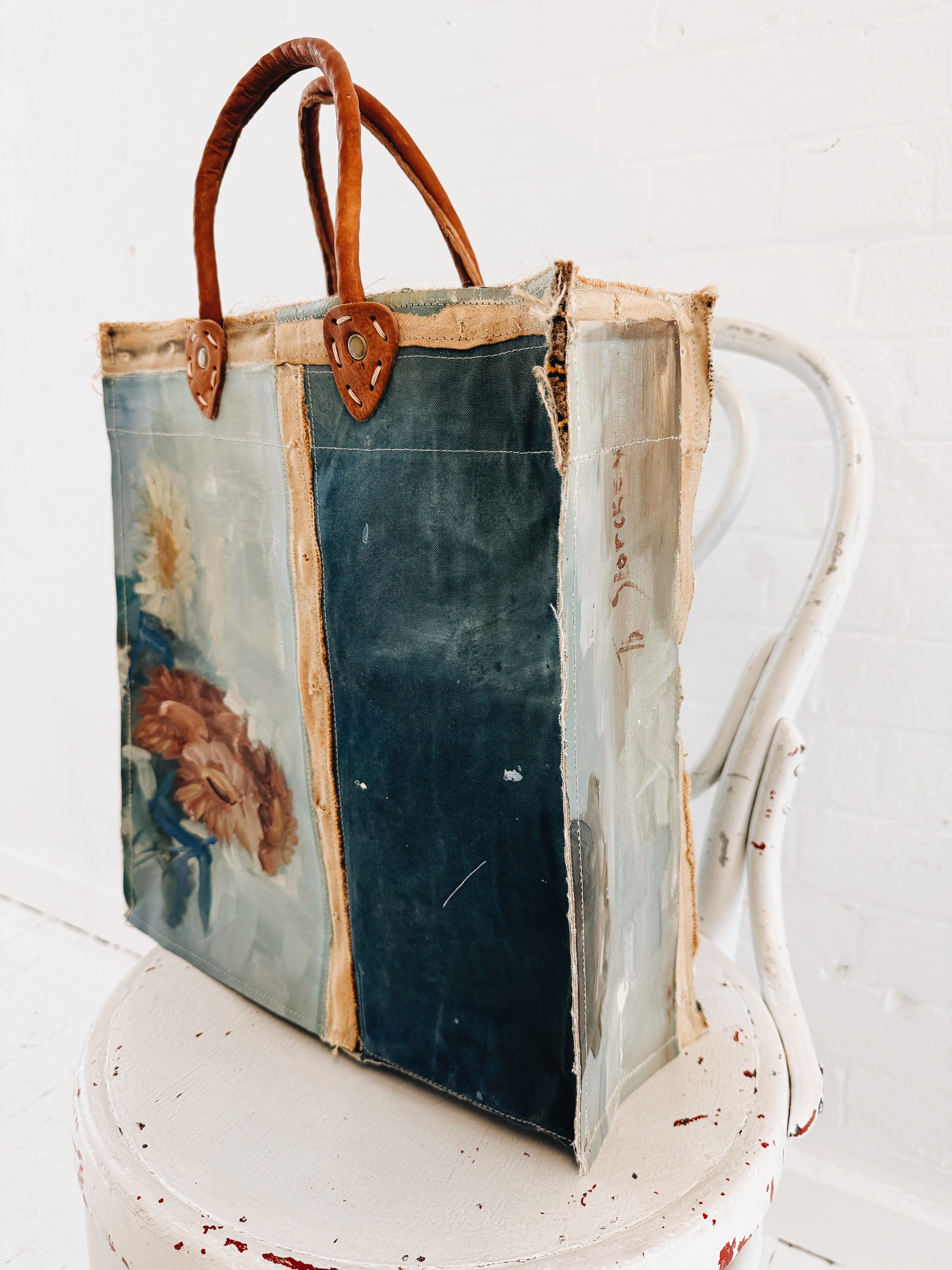 Swarm | Oil Painting Bag | White Chrysanthemum