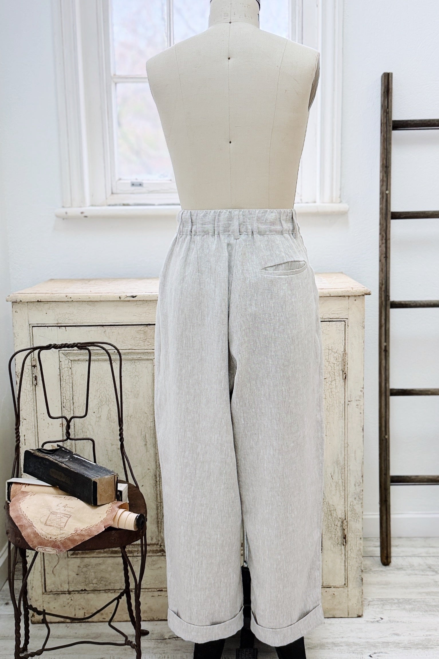 GW | Charlie Pant | Neutral | M