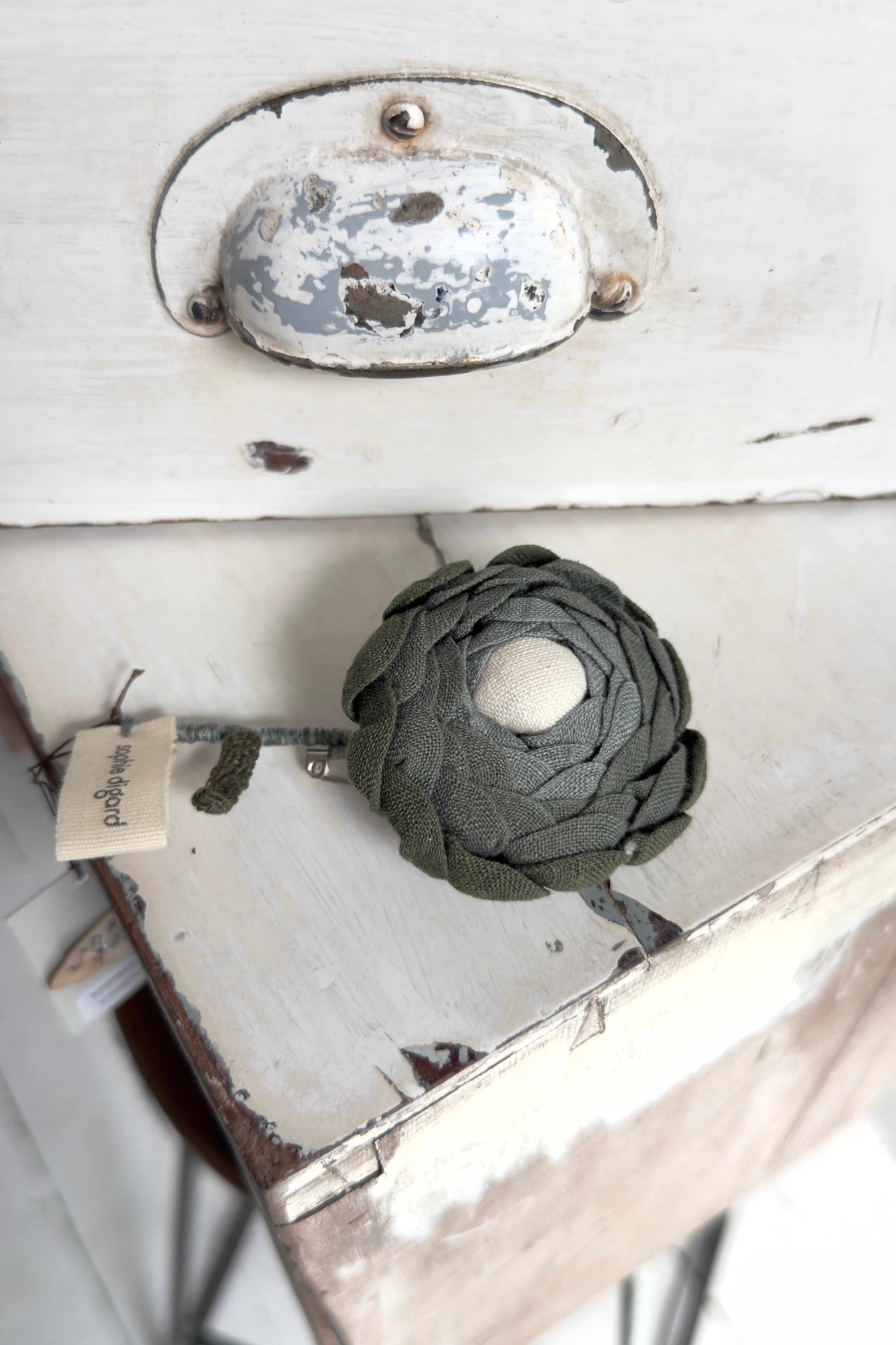 Sophie Digard |Layered Petal Brooch | Sissie