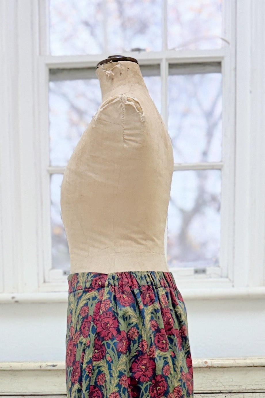 GW | Lyla Skirt | Liberty Mauds Posey | XS