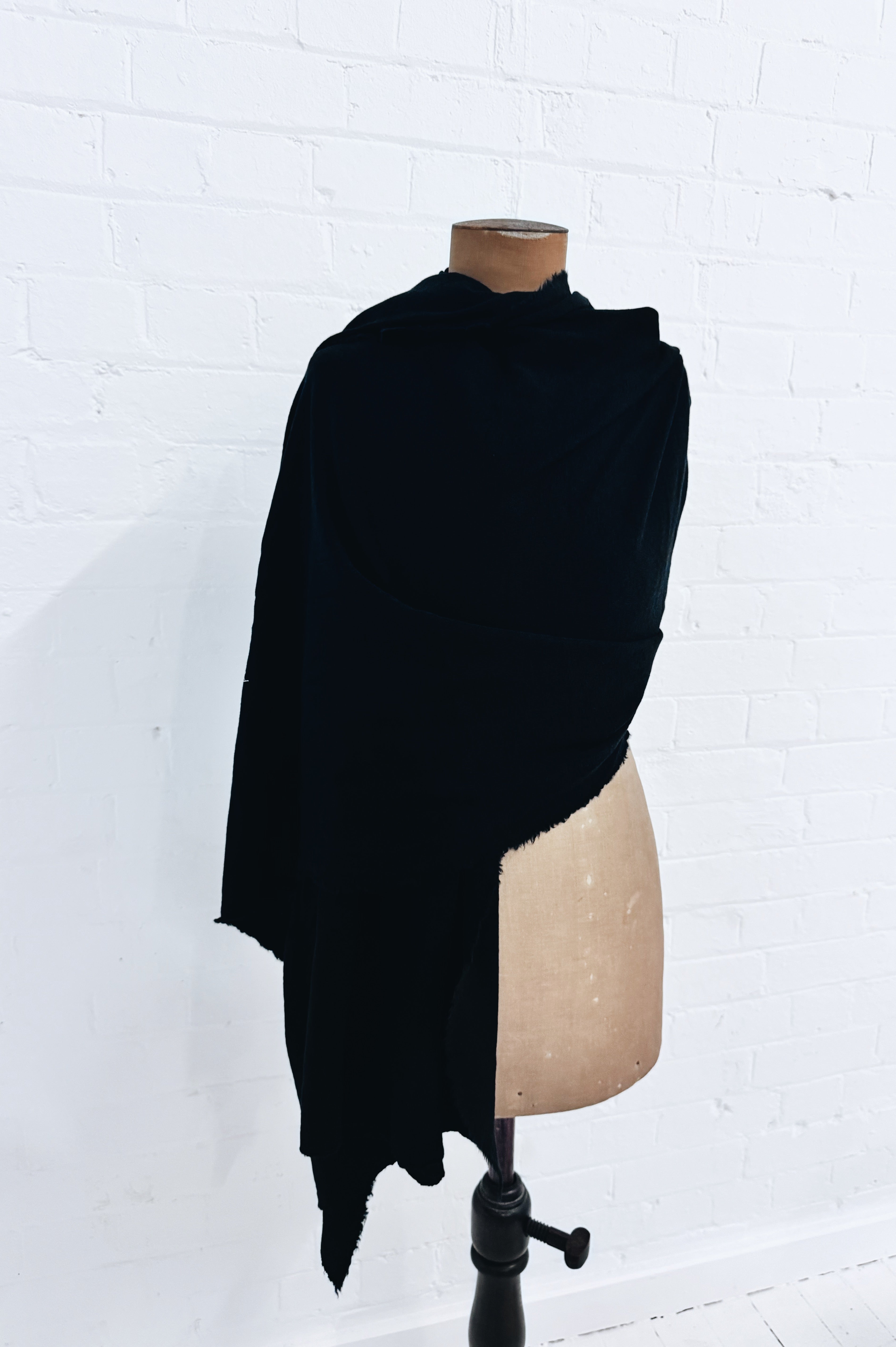 Merino Scarf | Black
