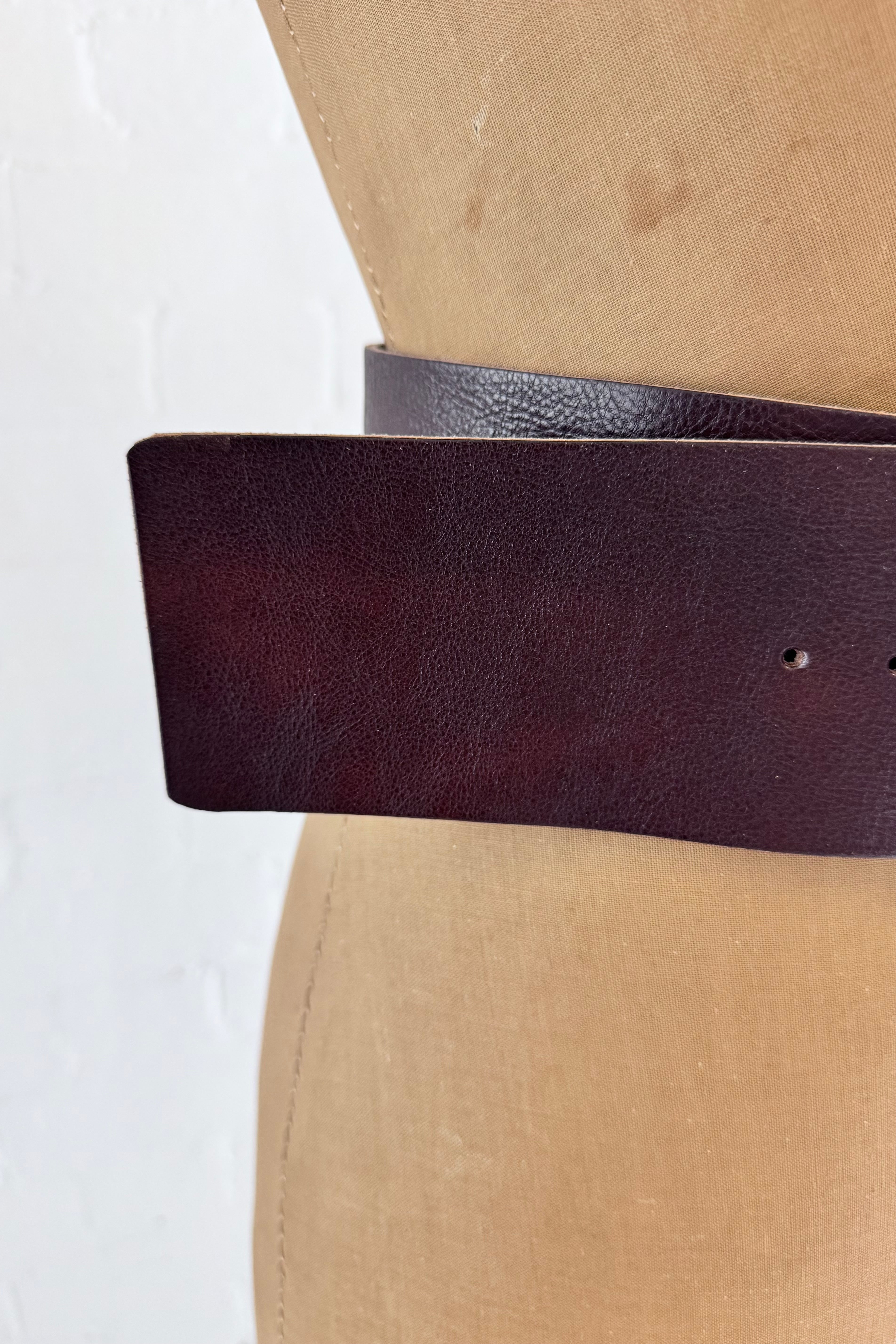 Ink Olives | Quercia Belt | Chocolate