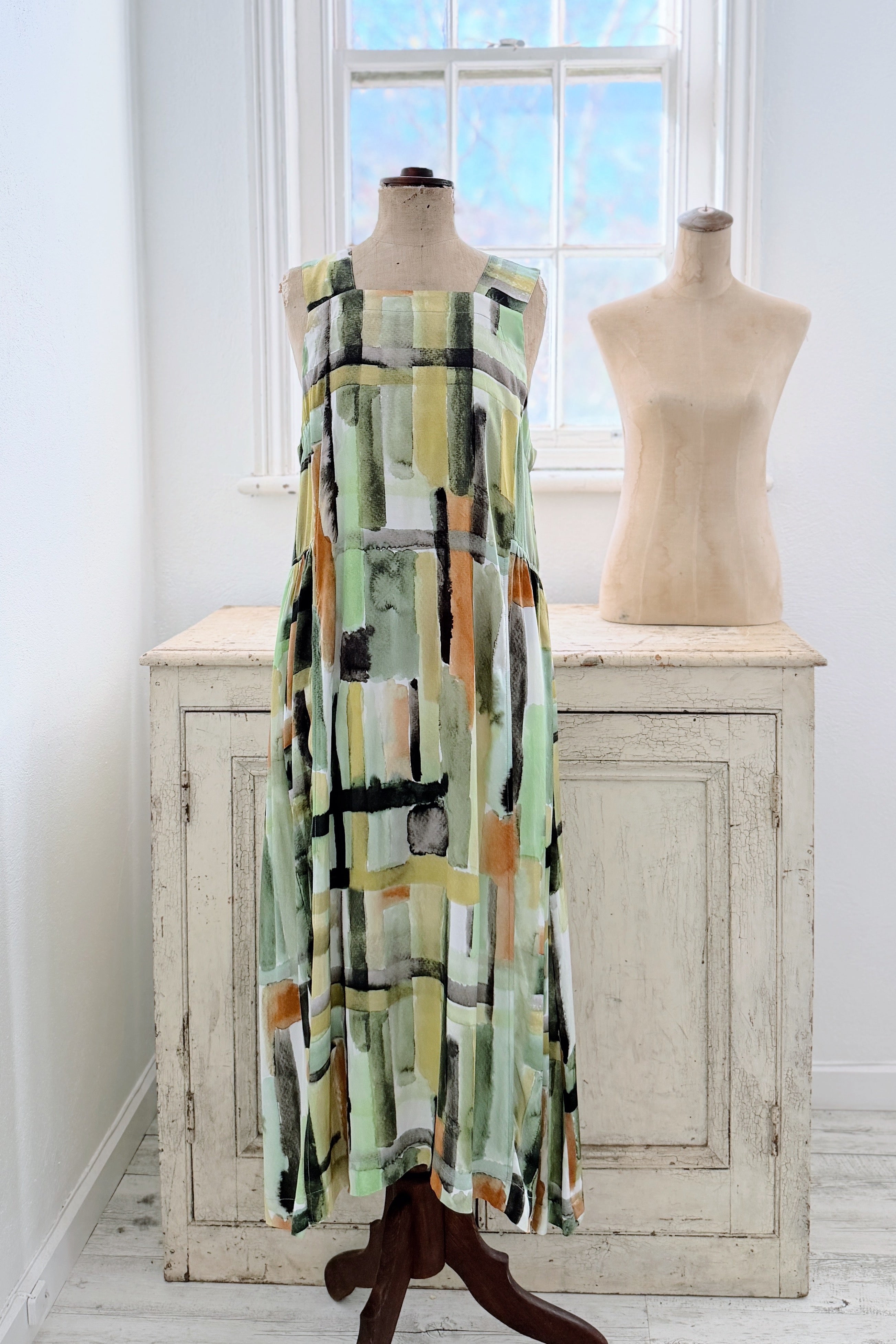 GW | Violet Dress | Painted Reef | M