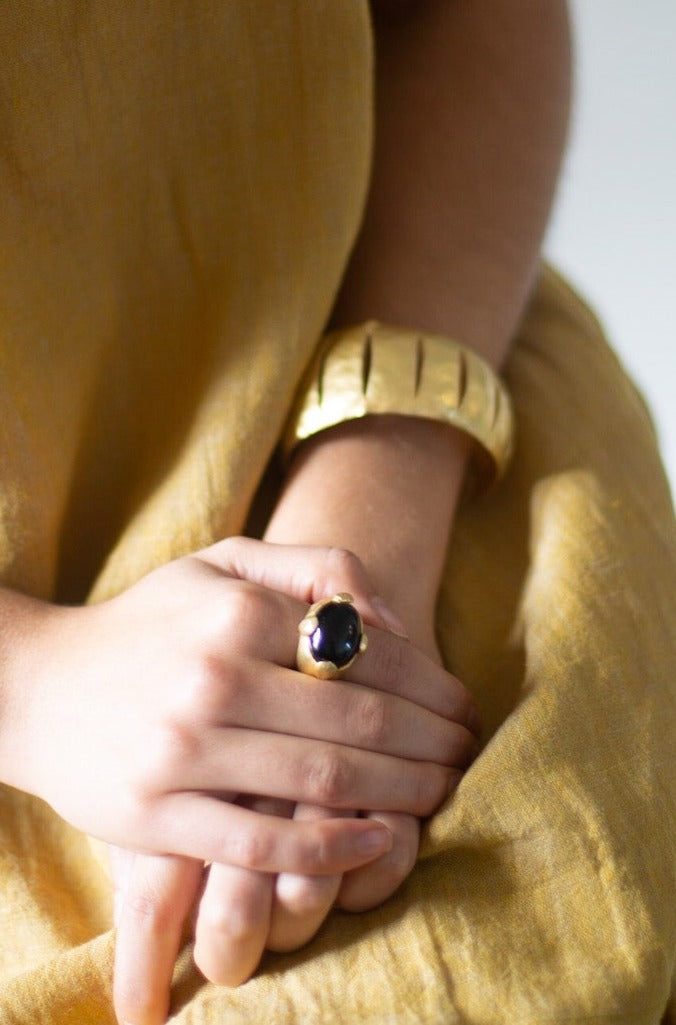 EWA Tribal | Onyx Ring | Gold