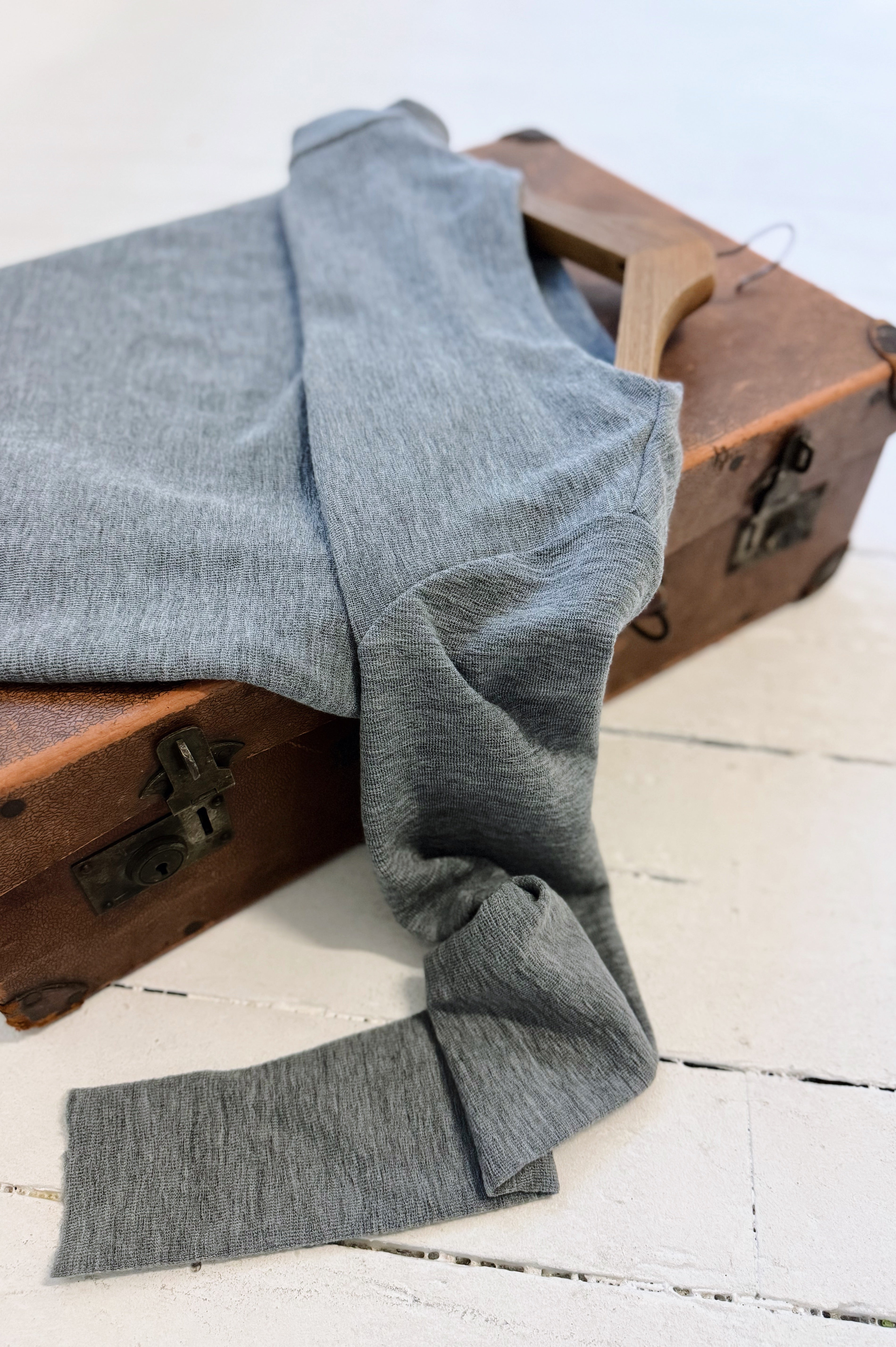 Merino with High Slits | Steel Grey