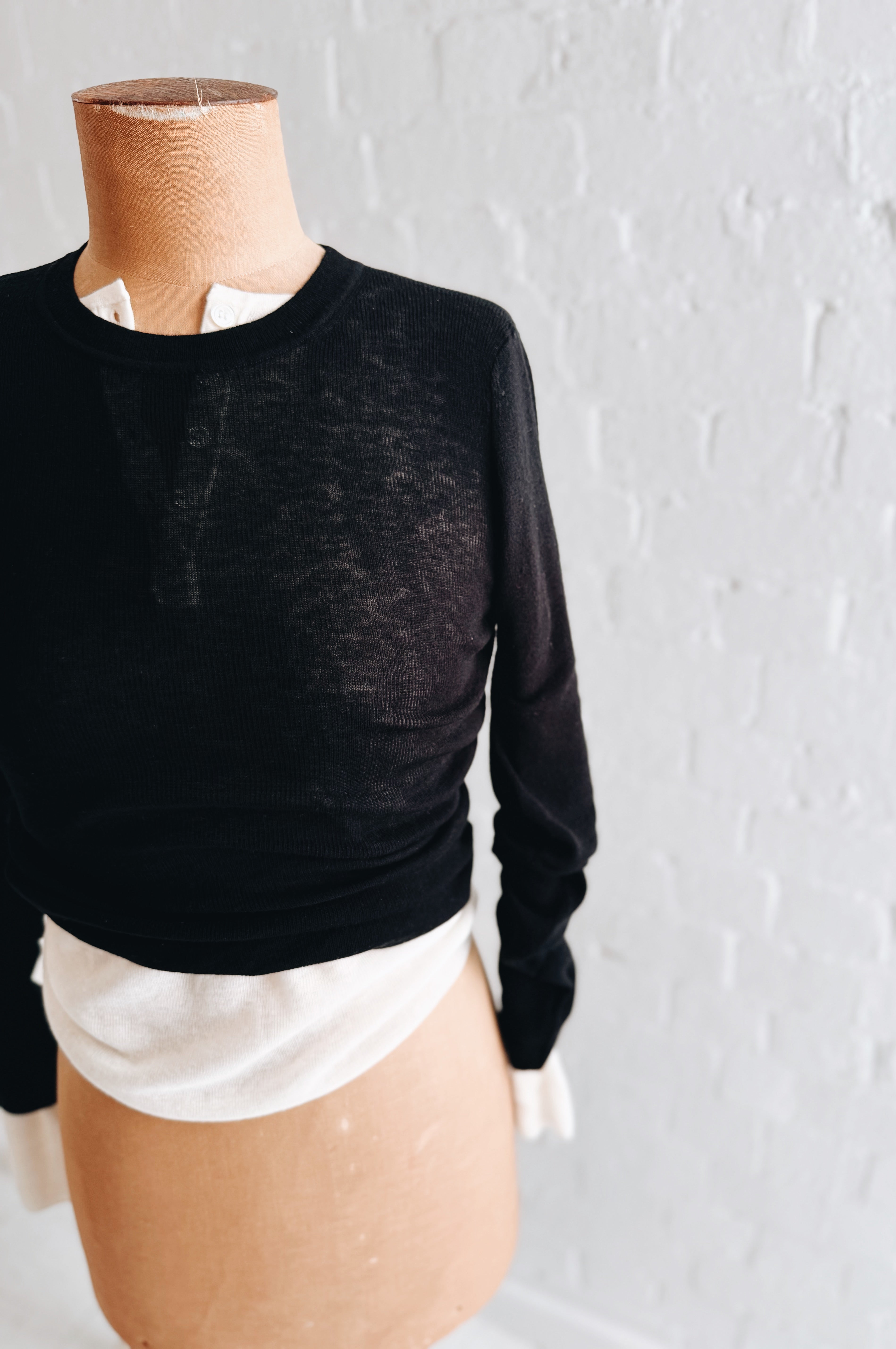 Aleger | Sheerness Crew Neck | Black